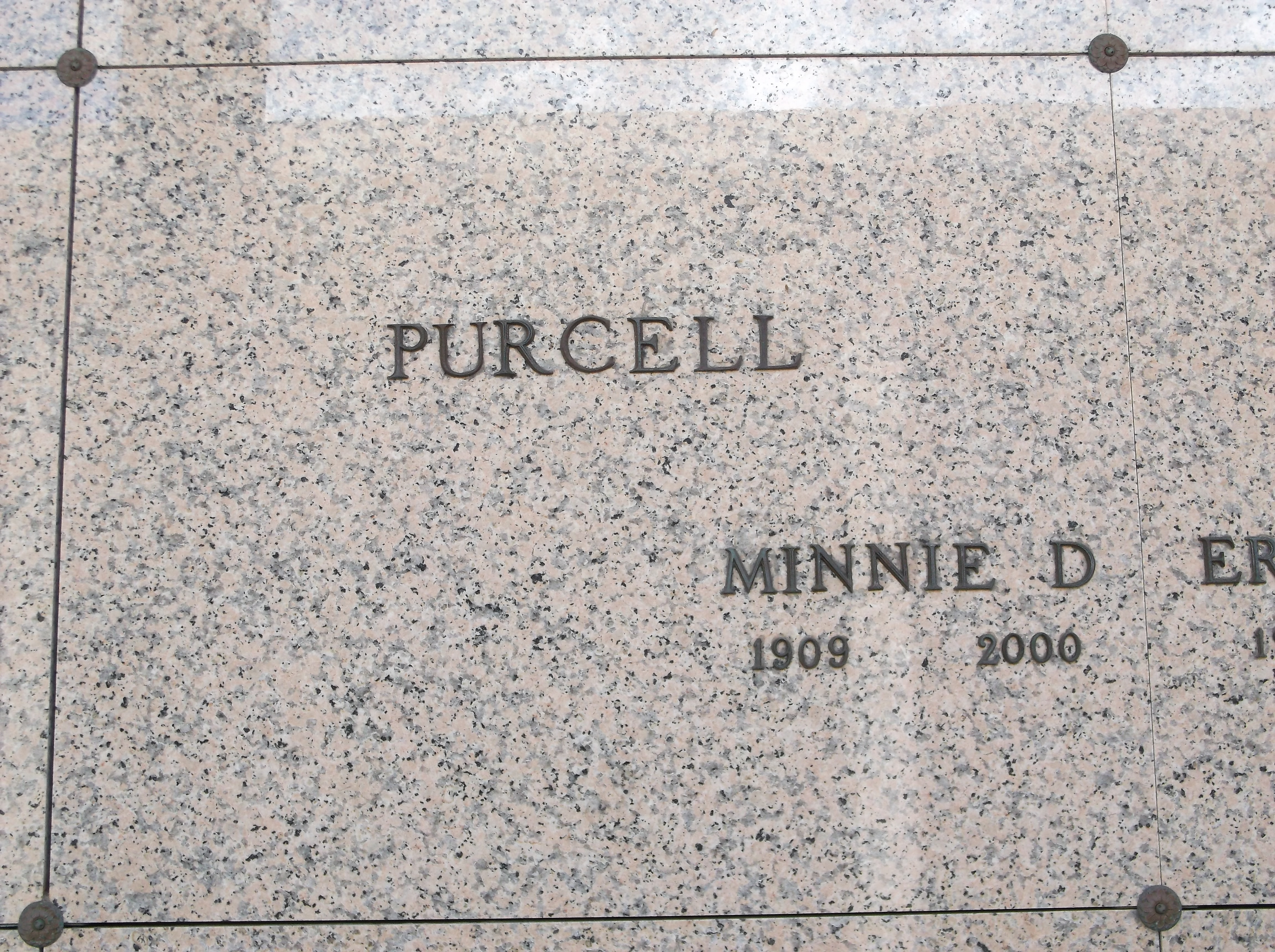 Minnie D Purcell