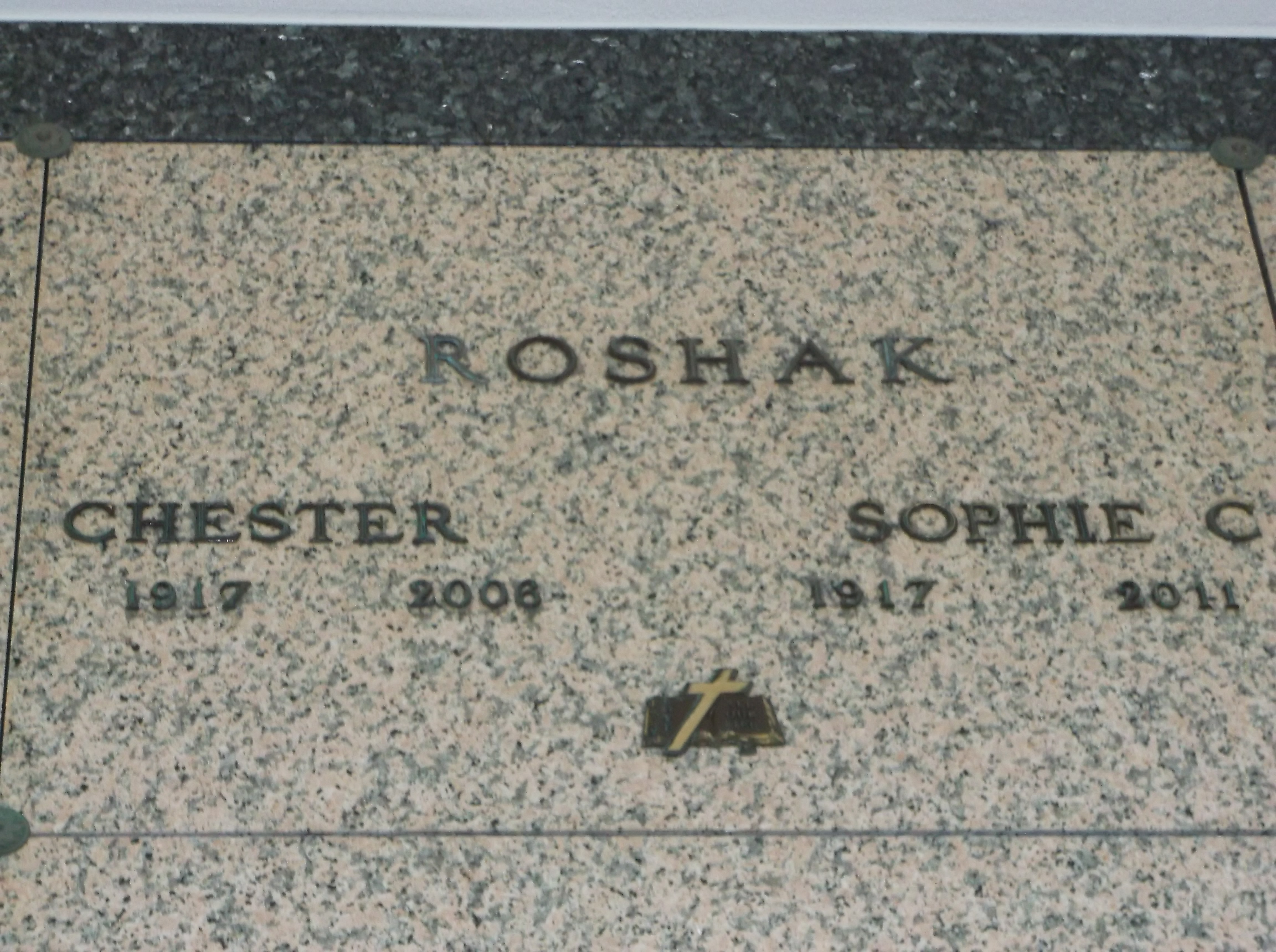 Sophie C Roshak