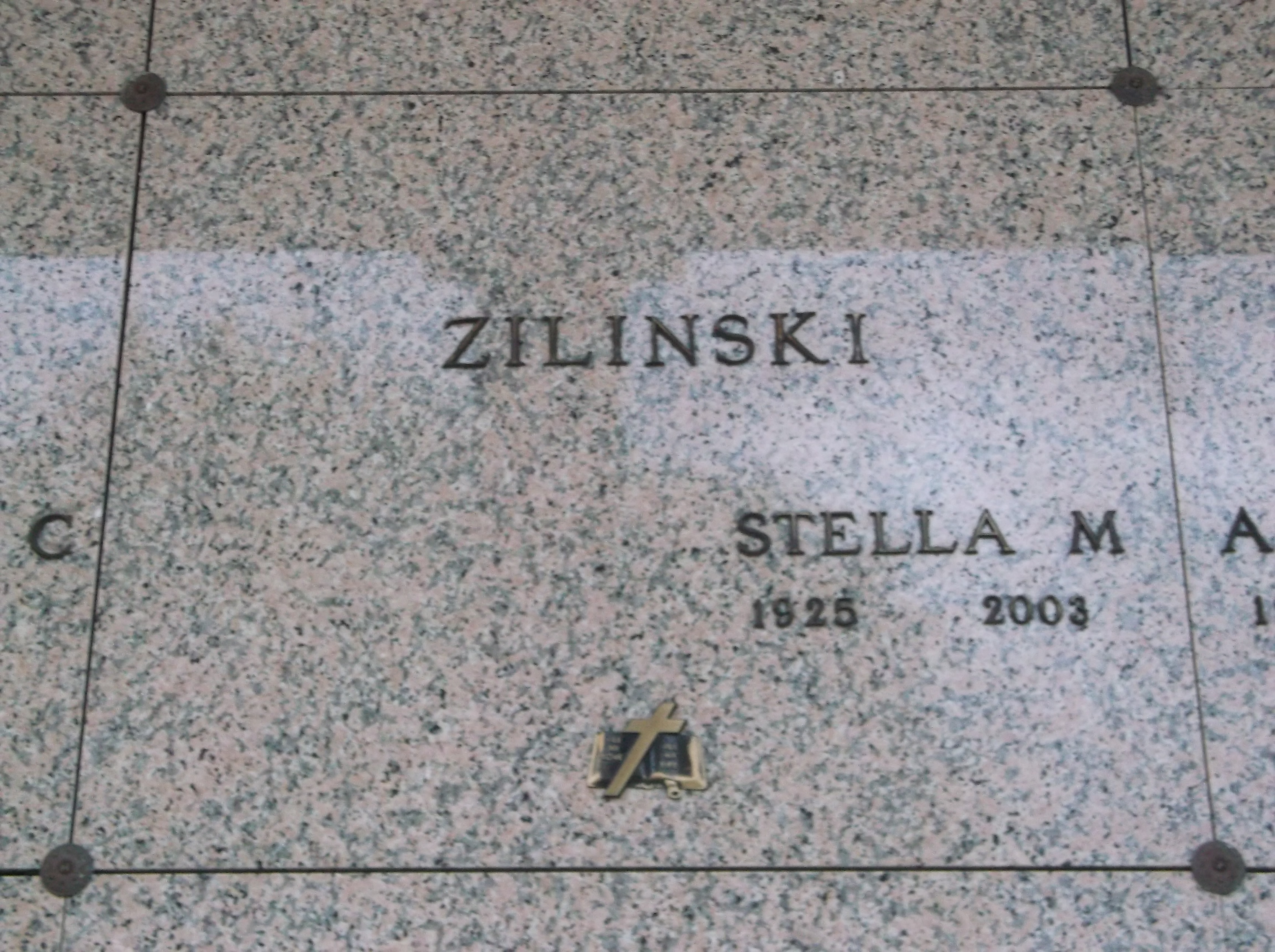 Stella M Zilinski