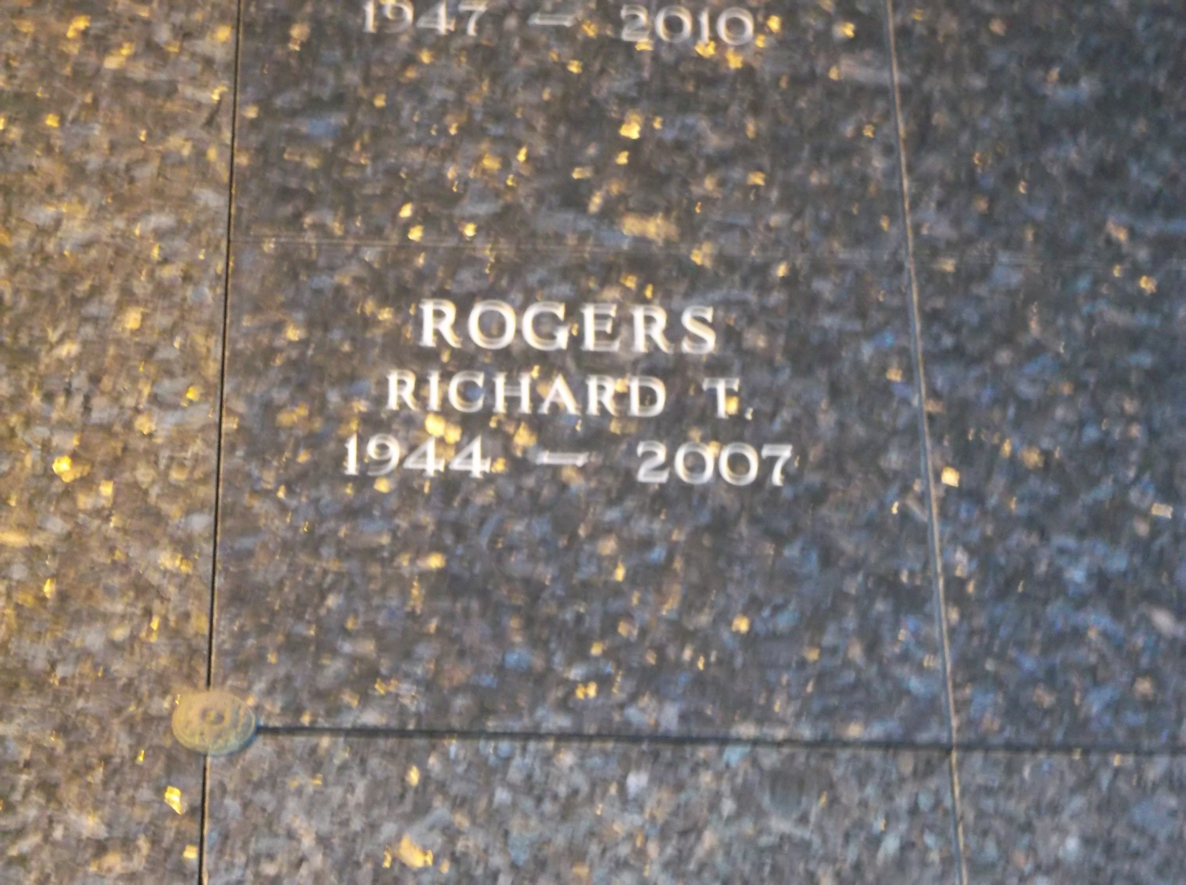Richard T Rogers