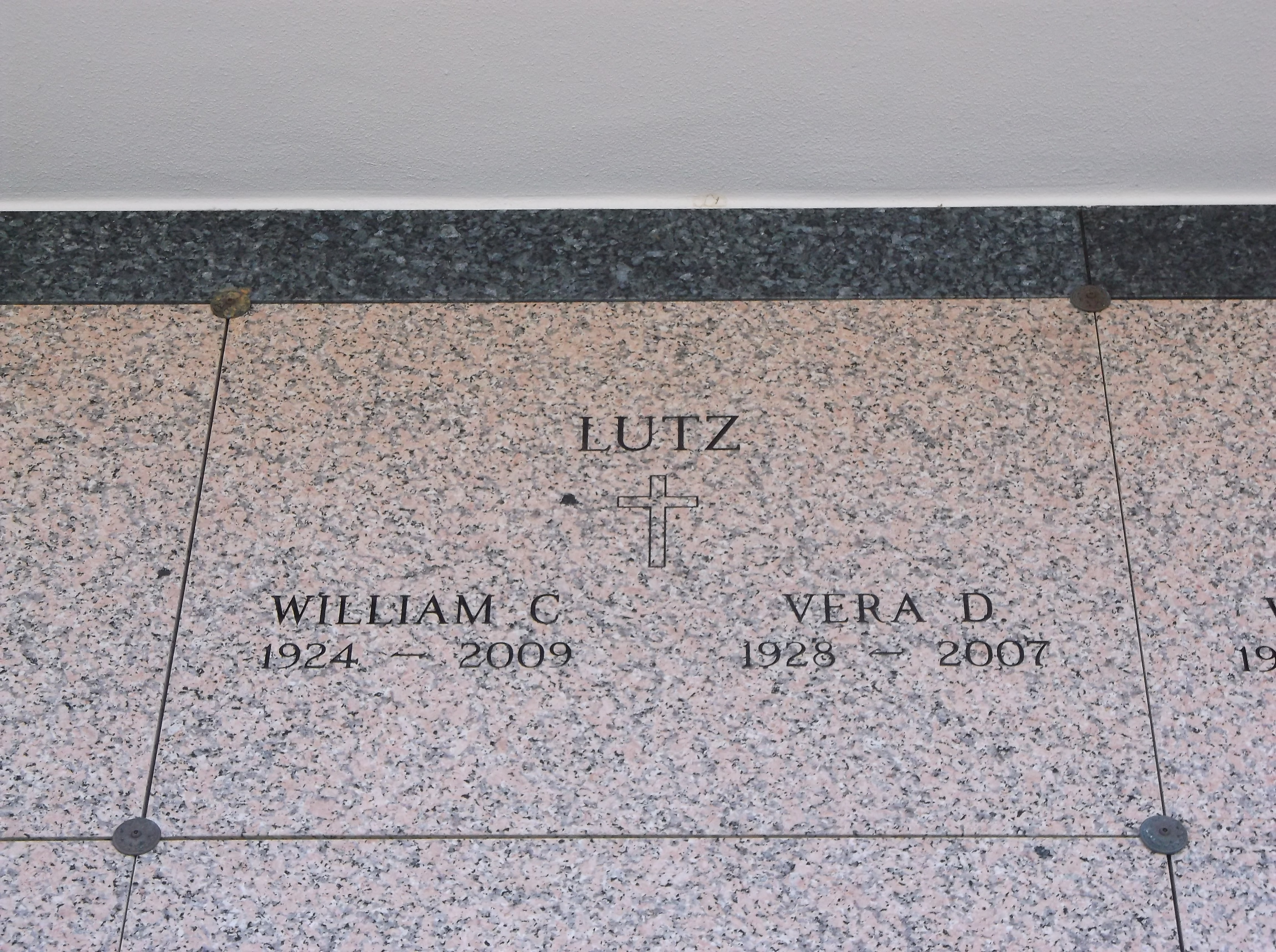 William C Lutz