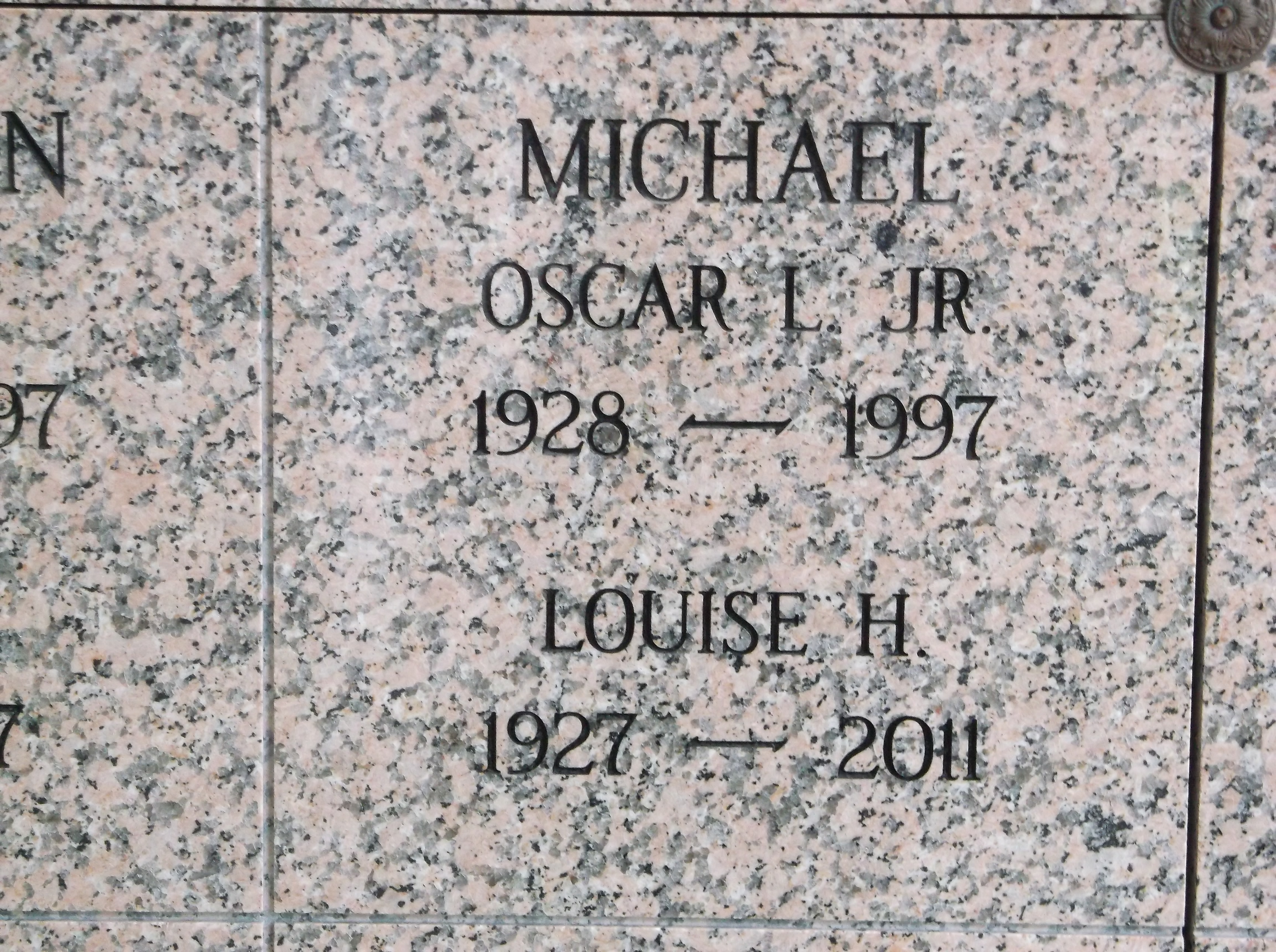 Oscar L Michael, Jr
