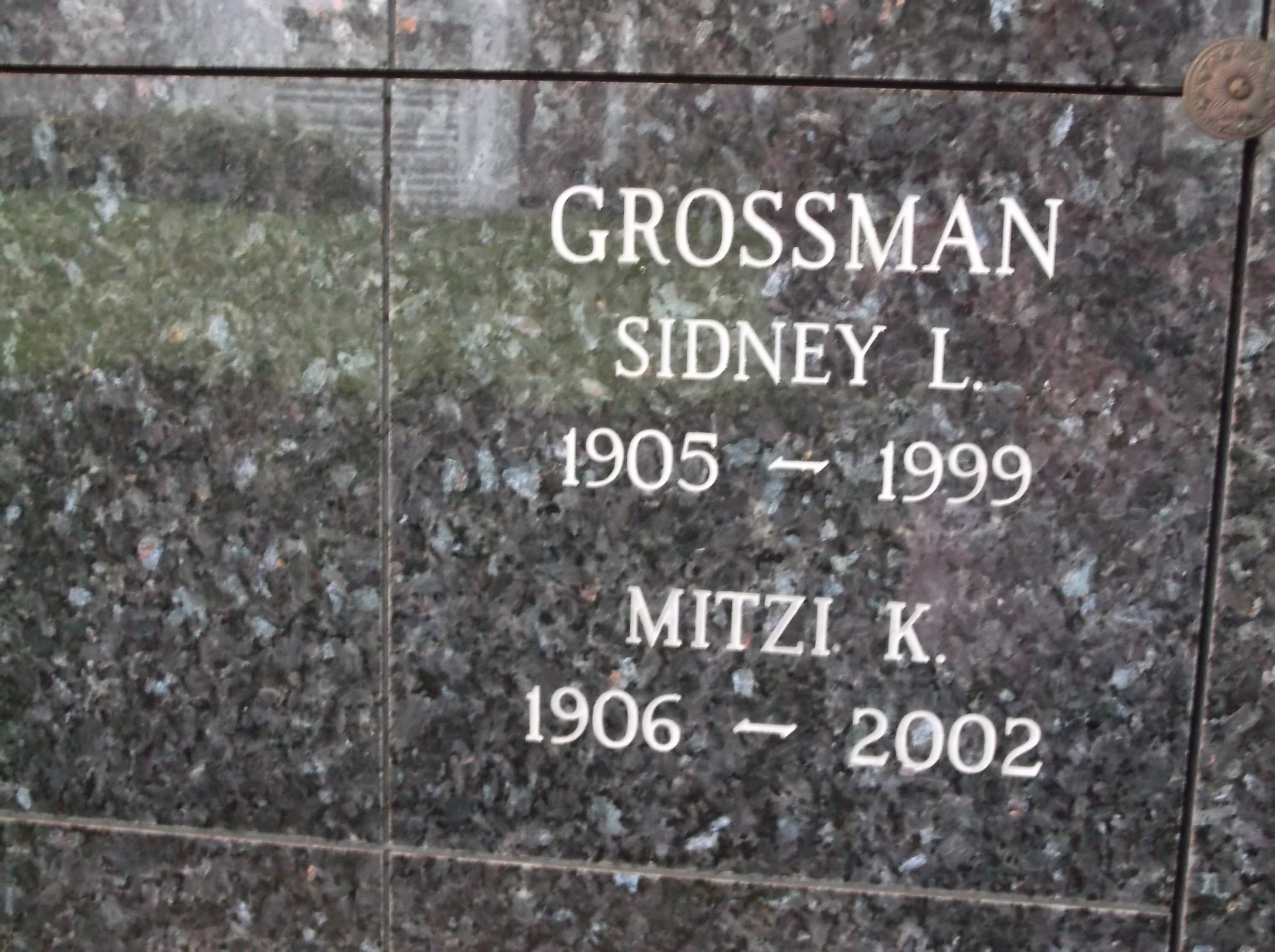 Mitzi K Grossman