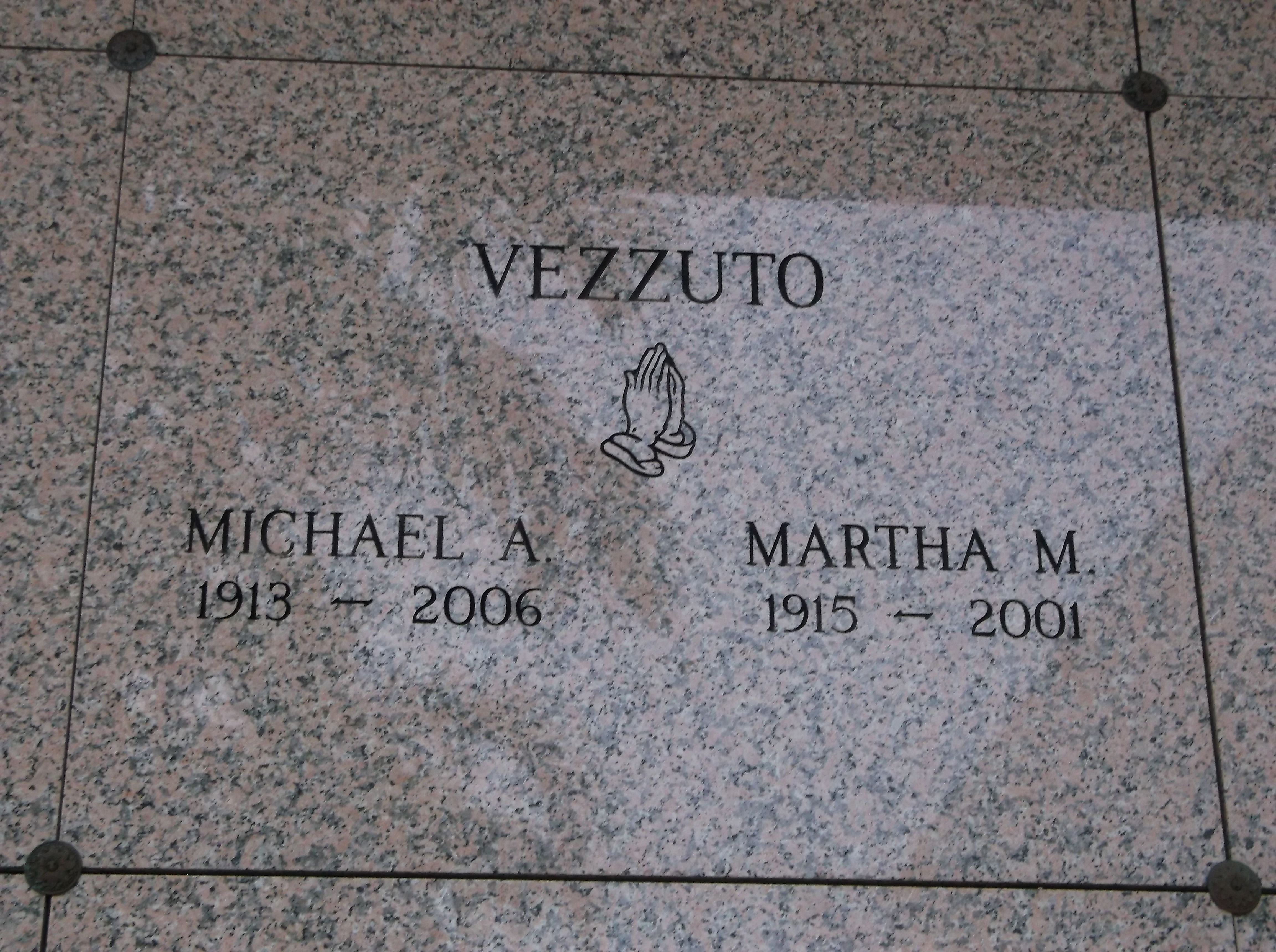Martha M Vezzuto