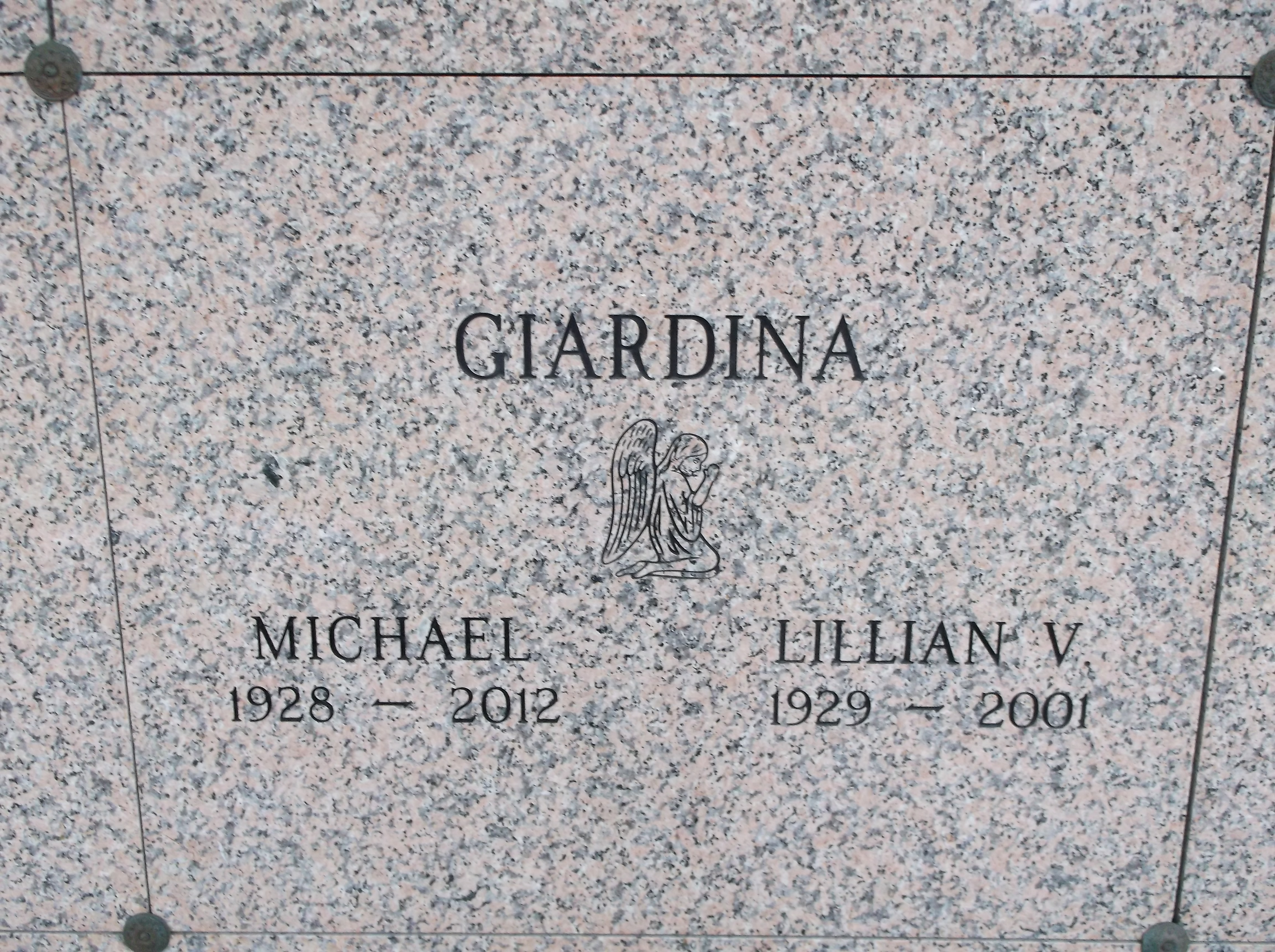 Lillian V Giardina