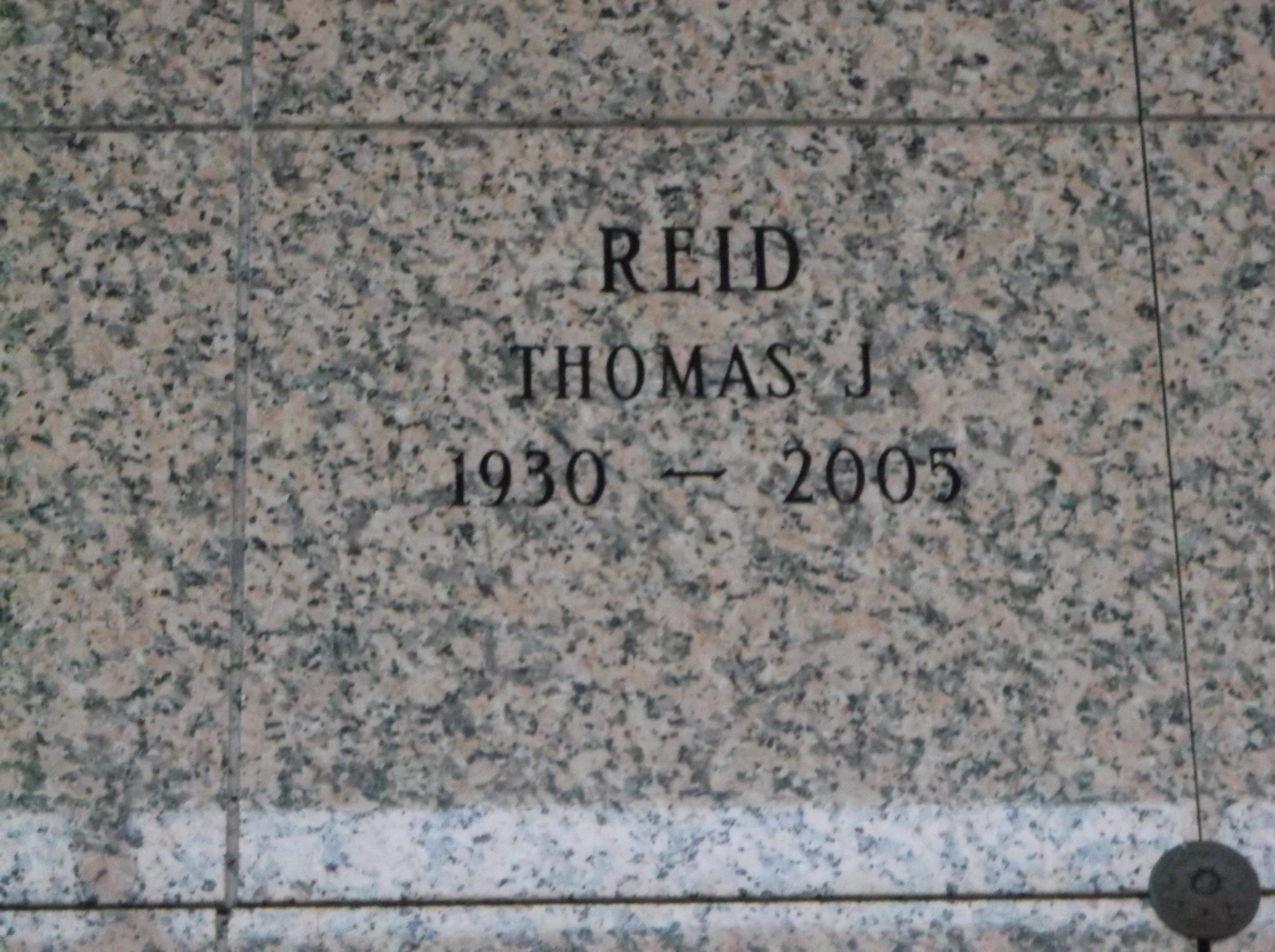 Thomas J Reid
