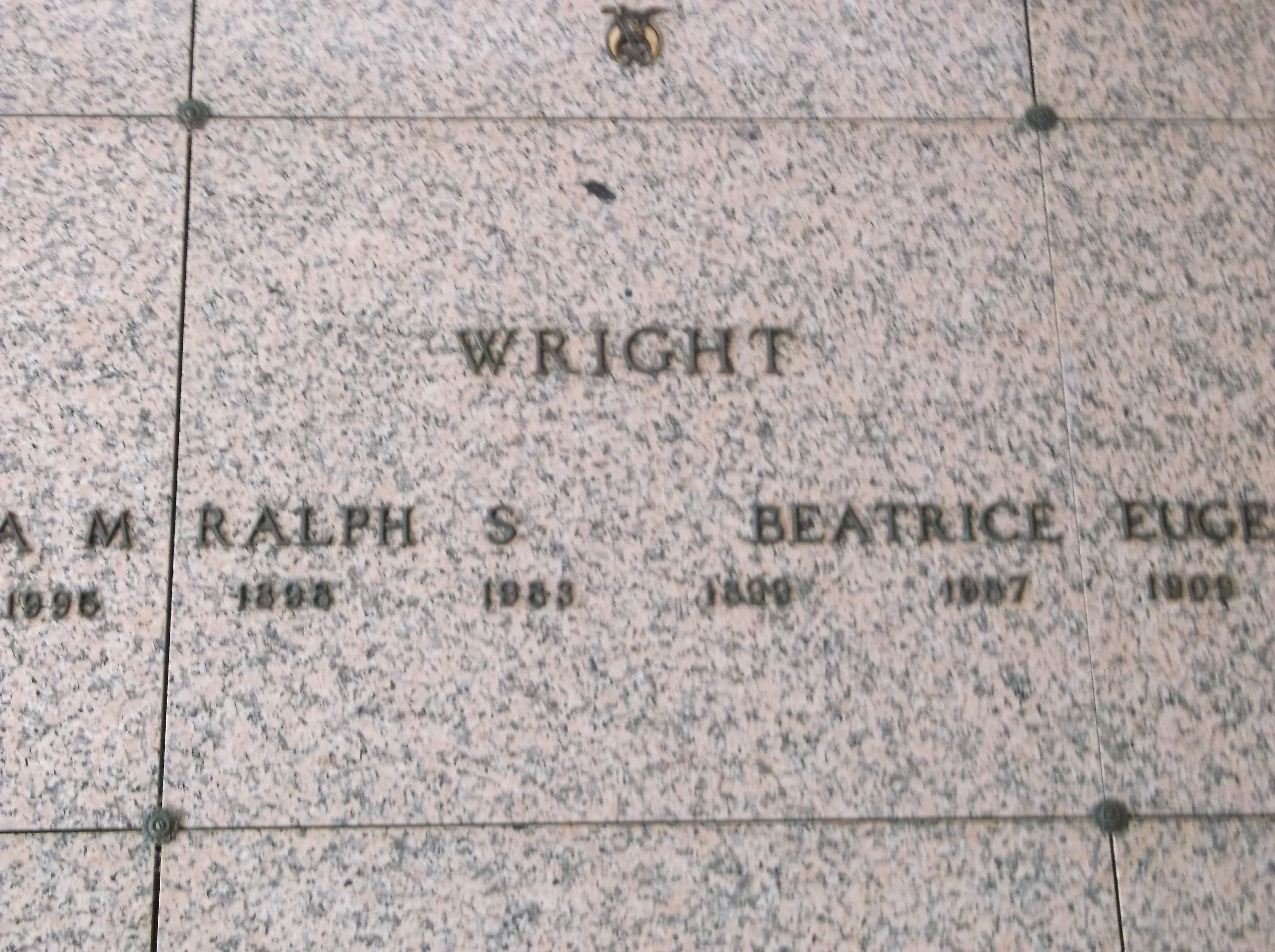 Ralph S Wright