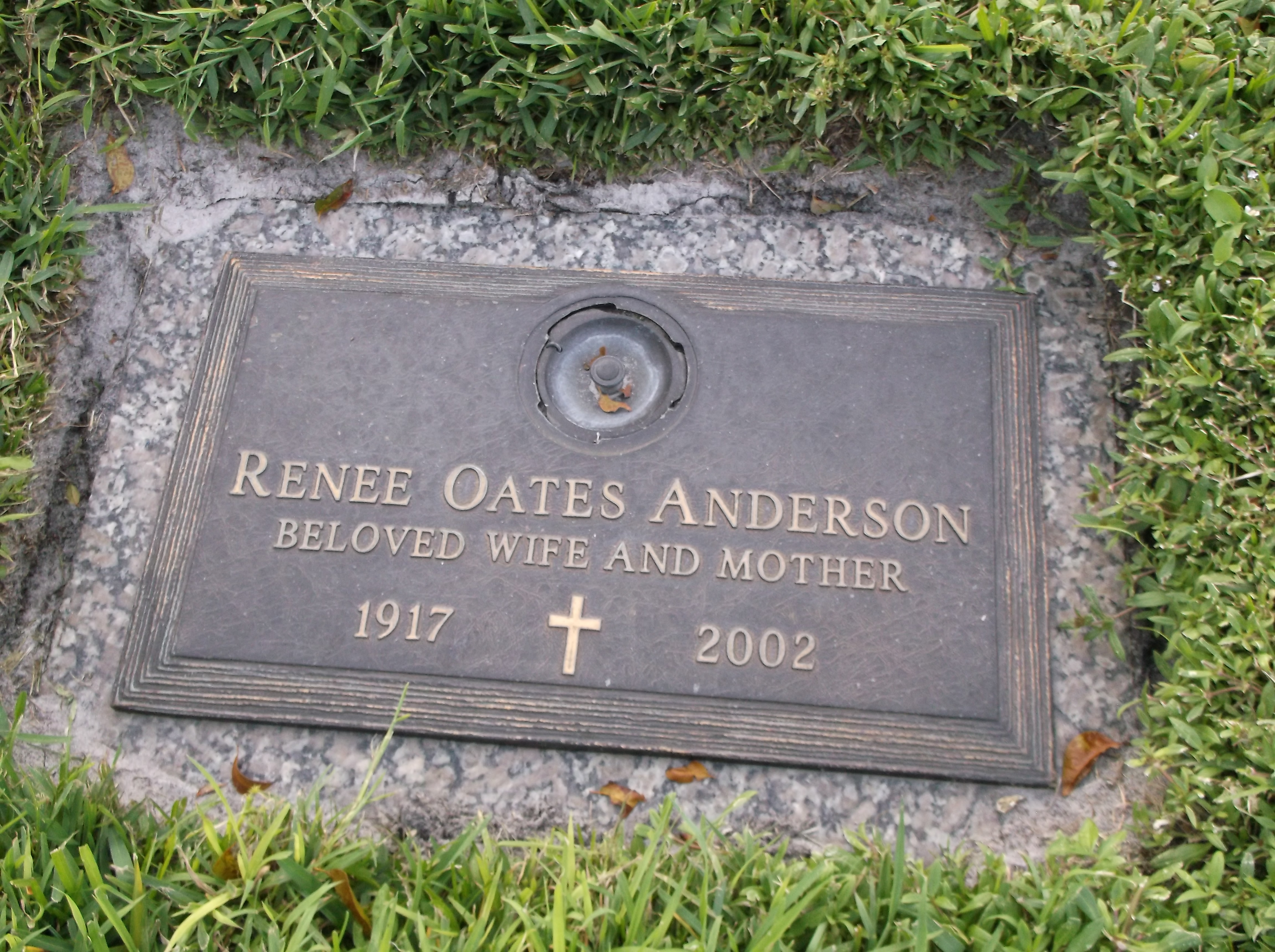 Renee Oates Anderson