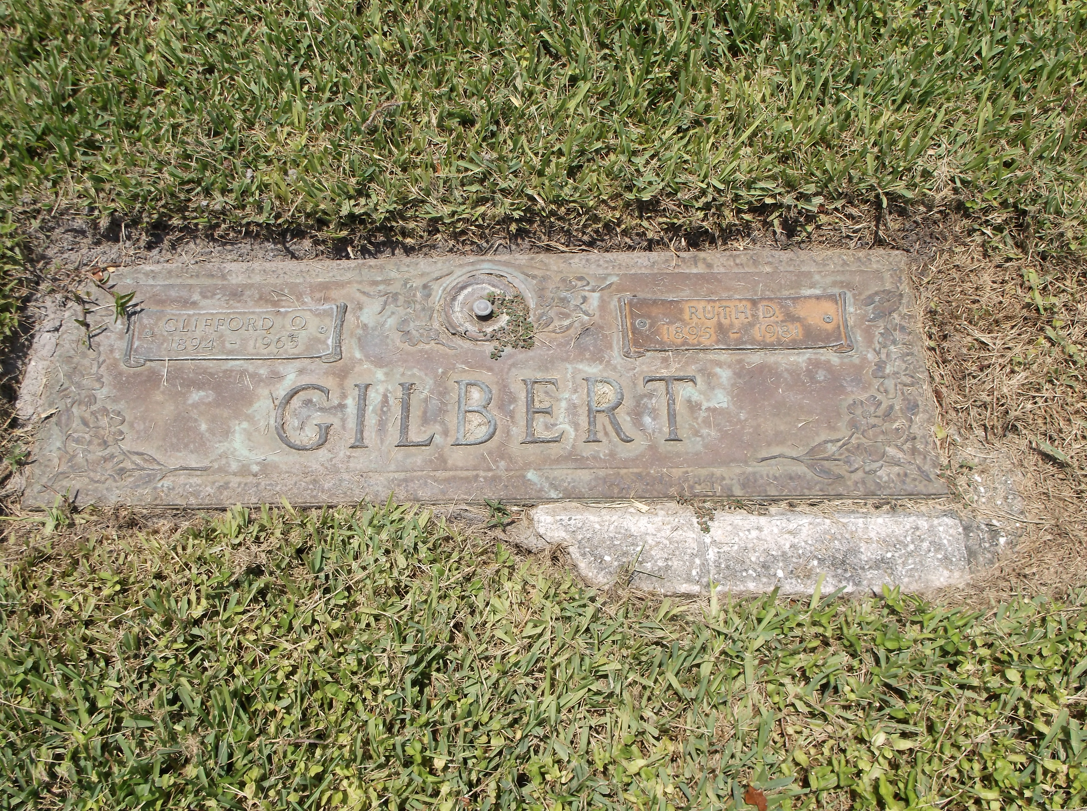 Ruth D Gilbert