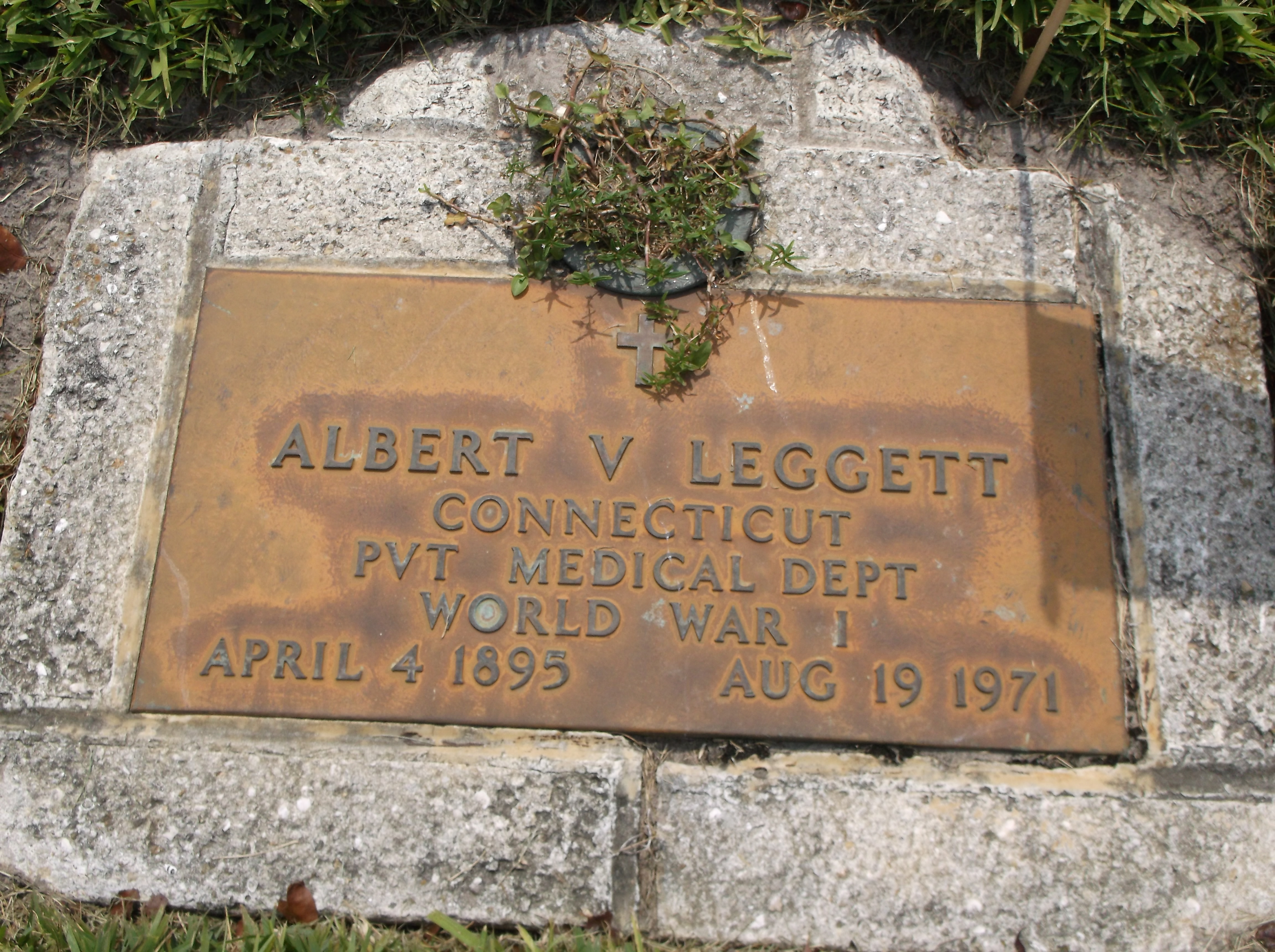 Albert V Leggett