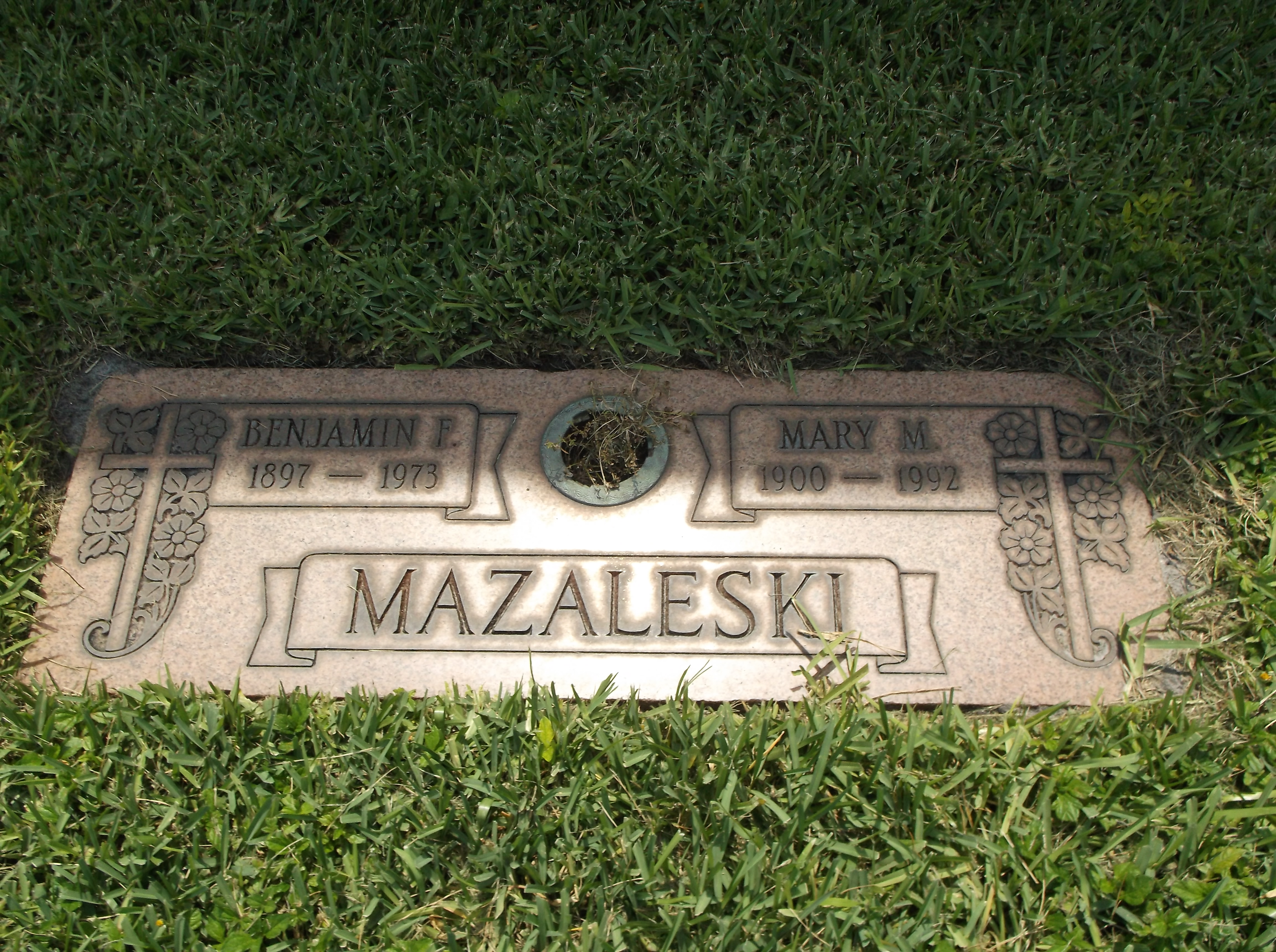 Mary M Mazaleski