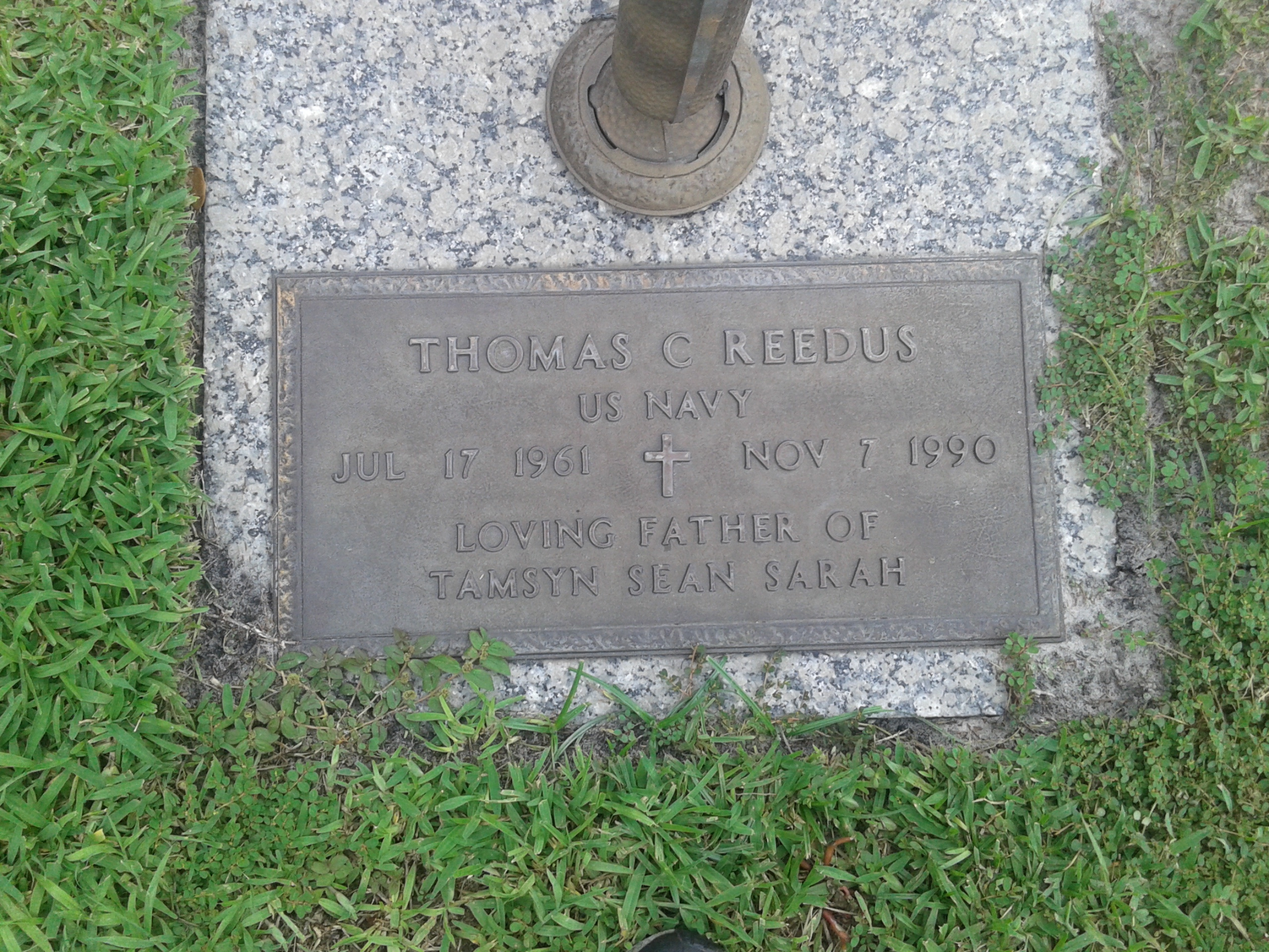 Thomas C Reedus