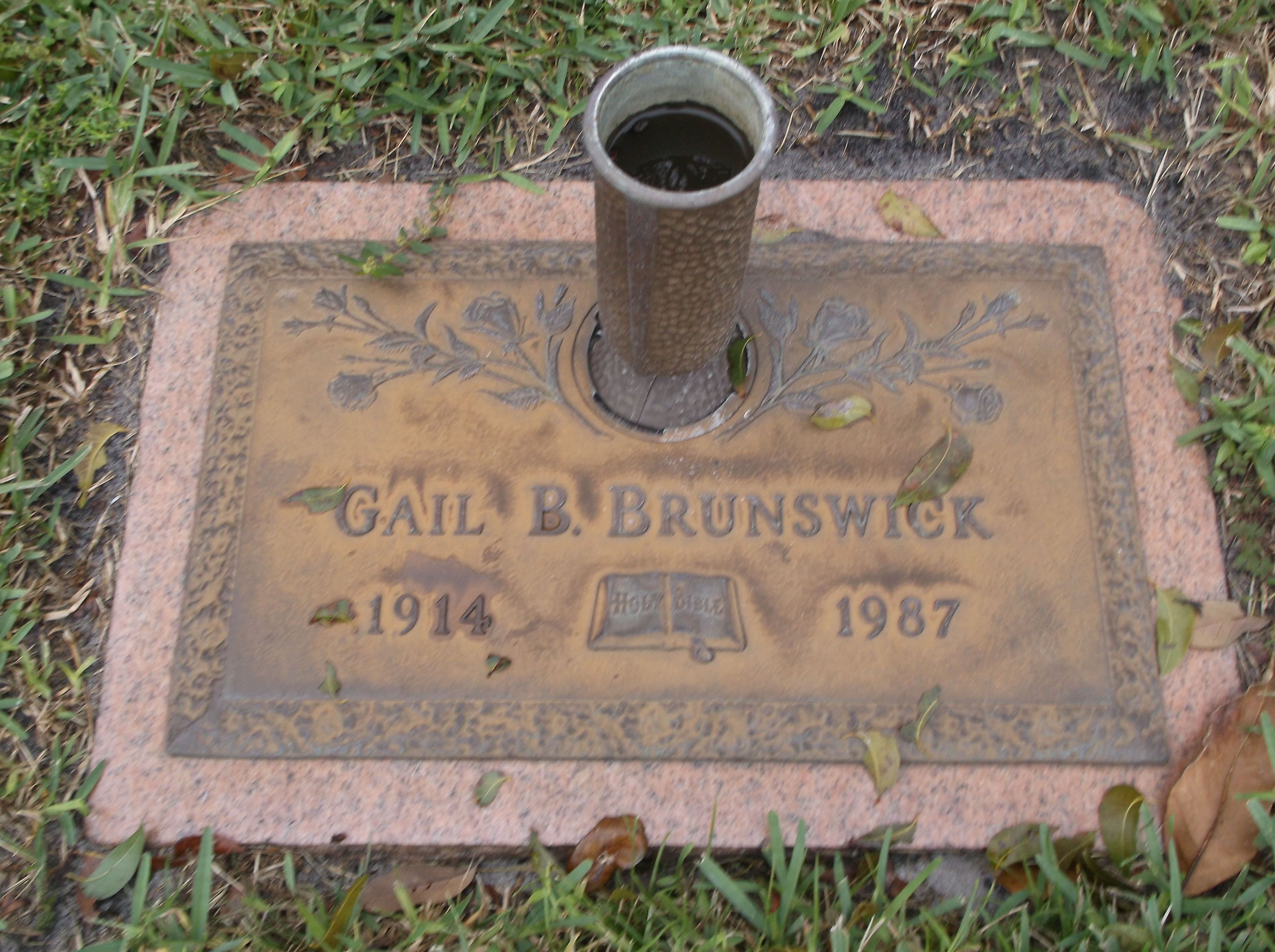 Gail B Brunswick
