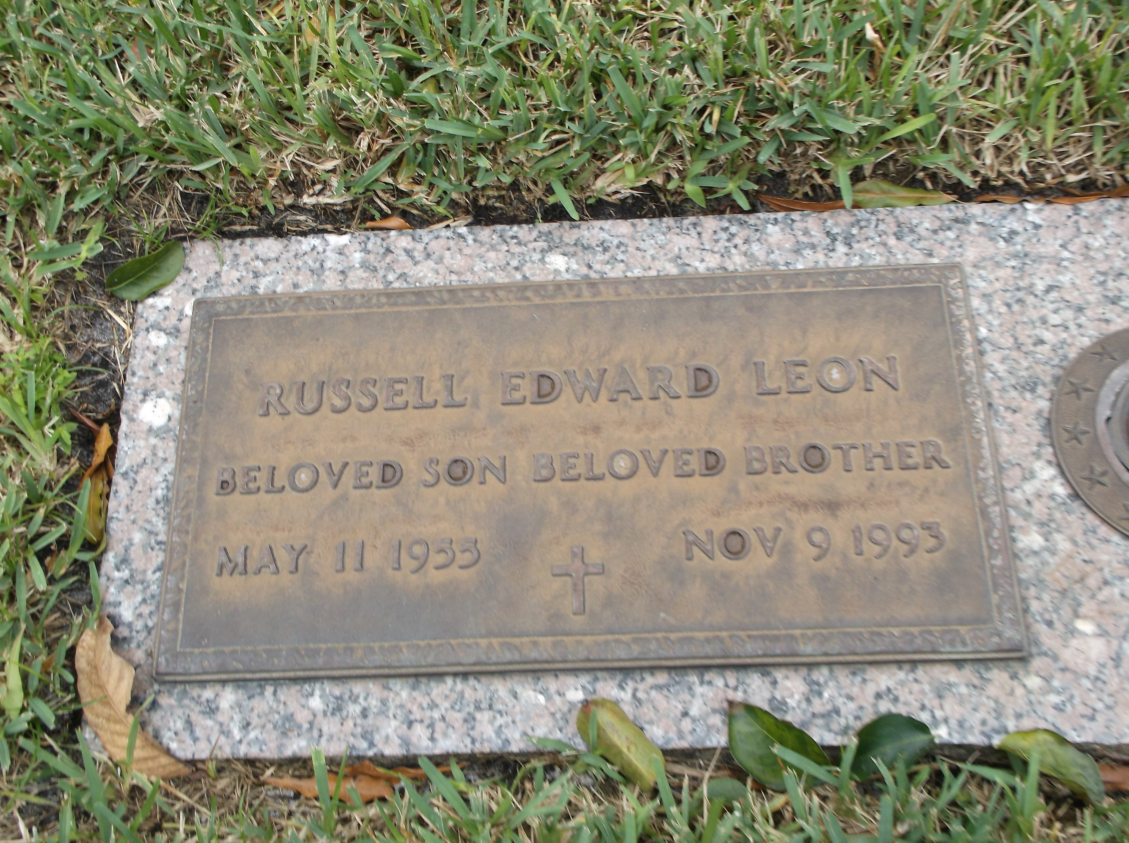 Russell Edward Leon