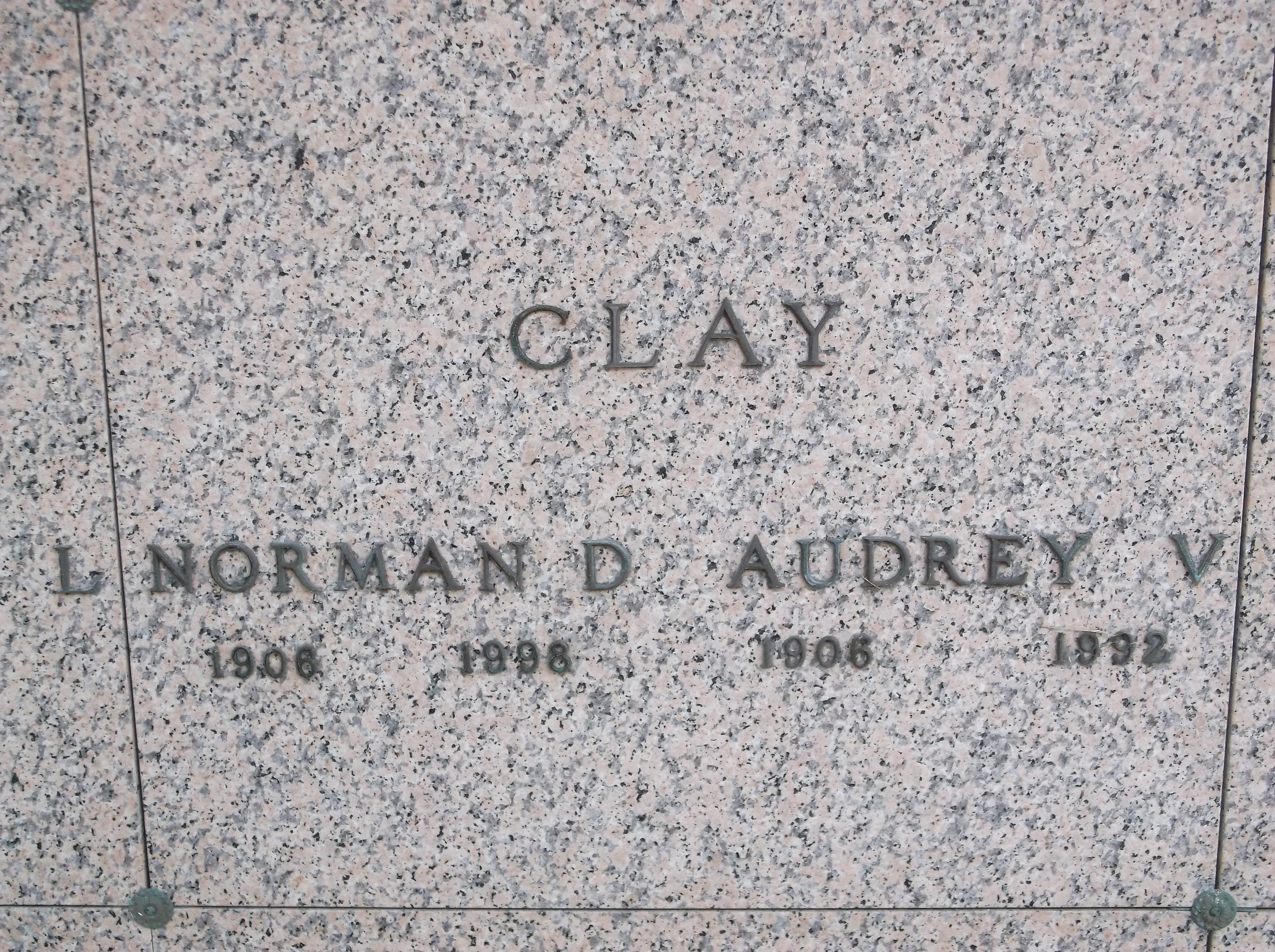 Audrey V Clay