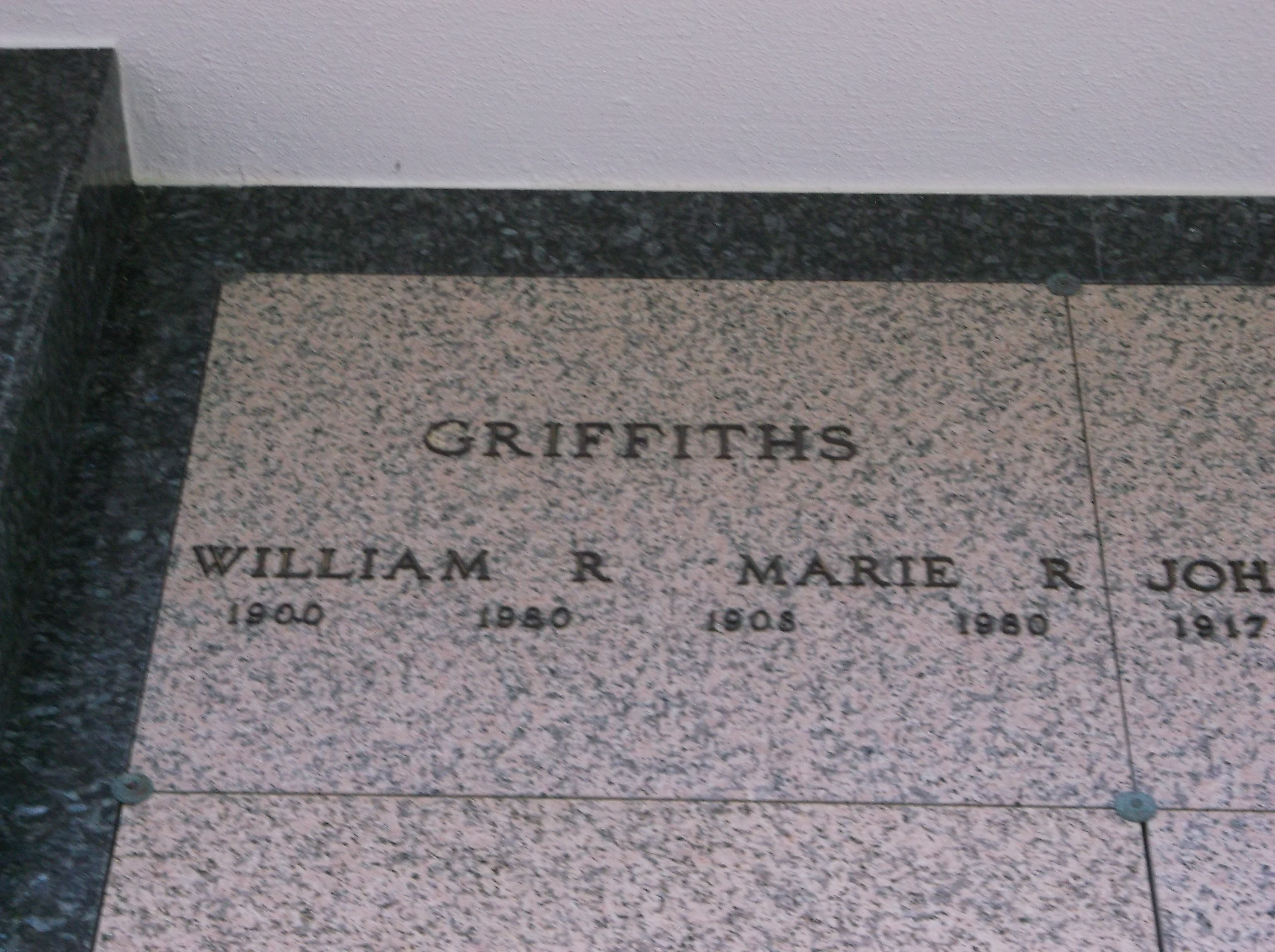 Marie R Griffiths