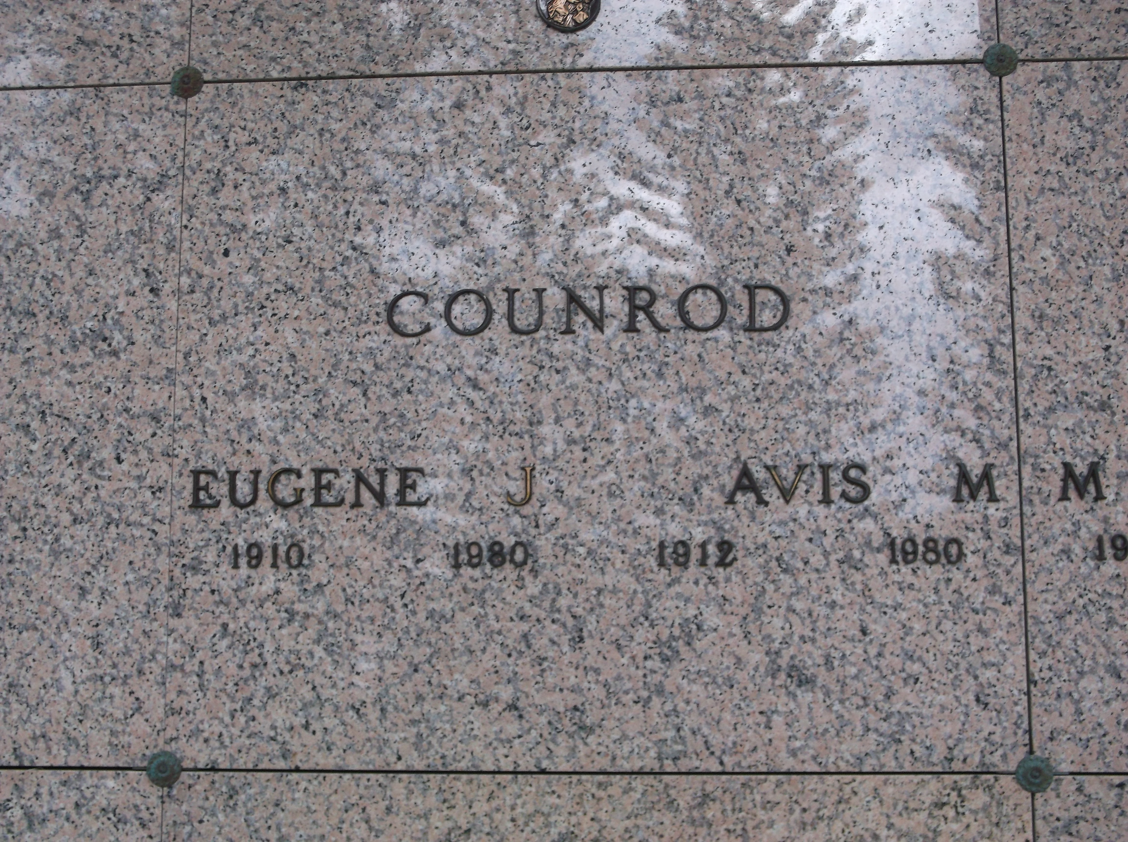 Eugene J Counrod