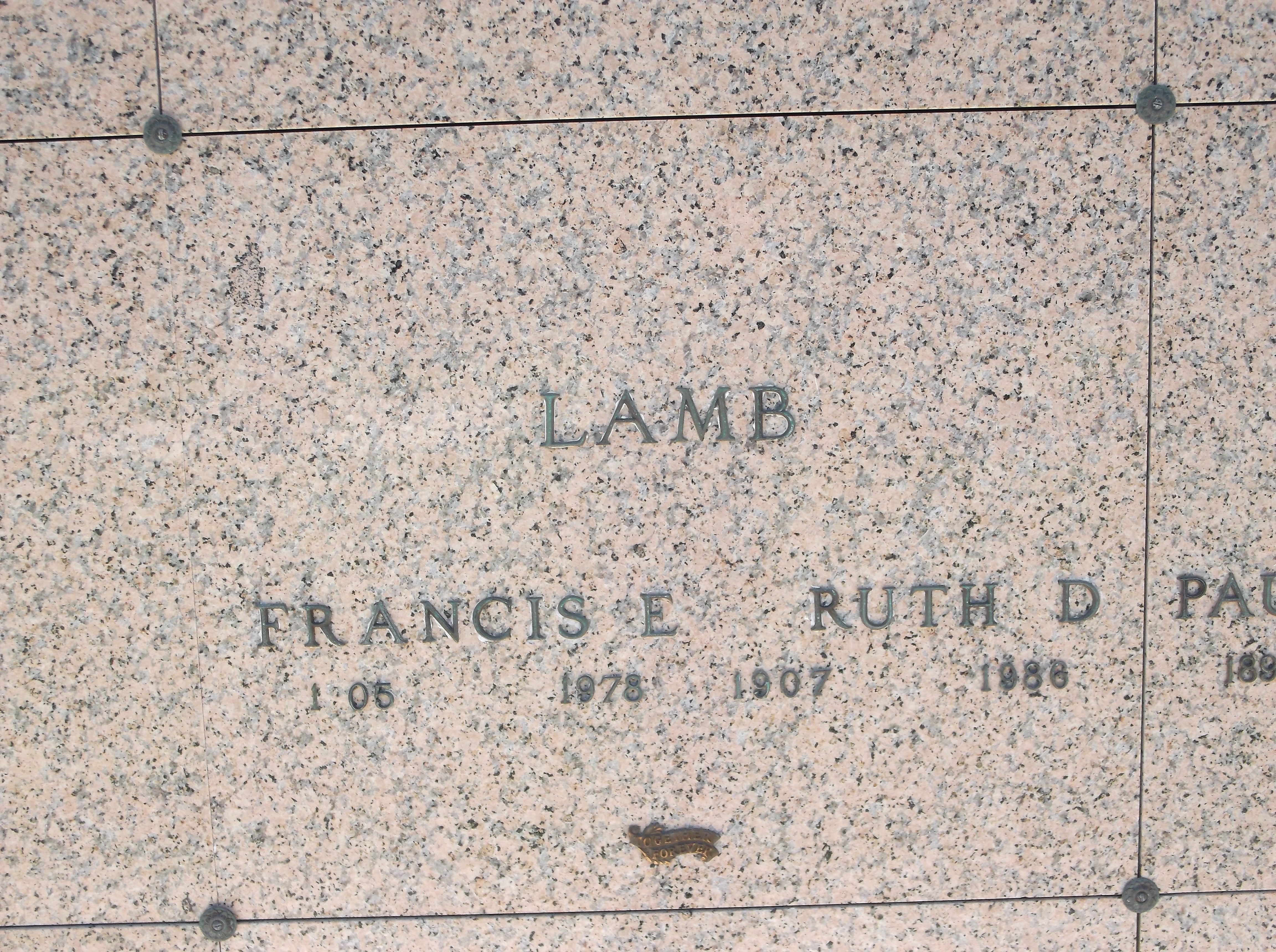Ruth D Lamb
