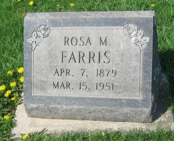 Rosa M Farris
