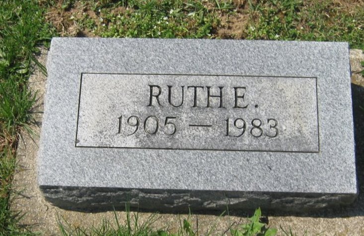 Ruth E Cummins