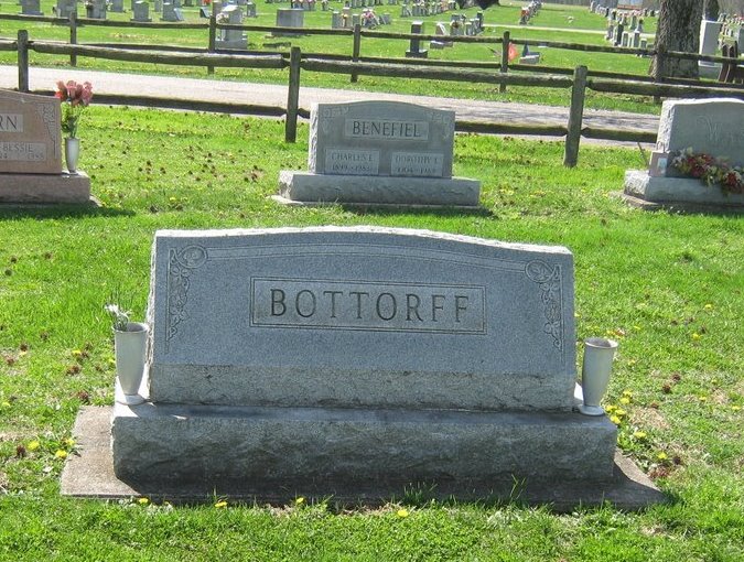 Clarence W Bottorff