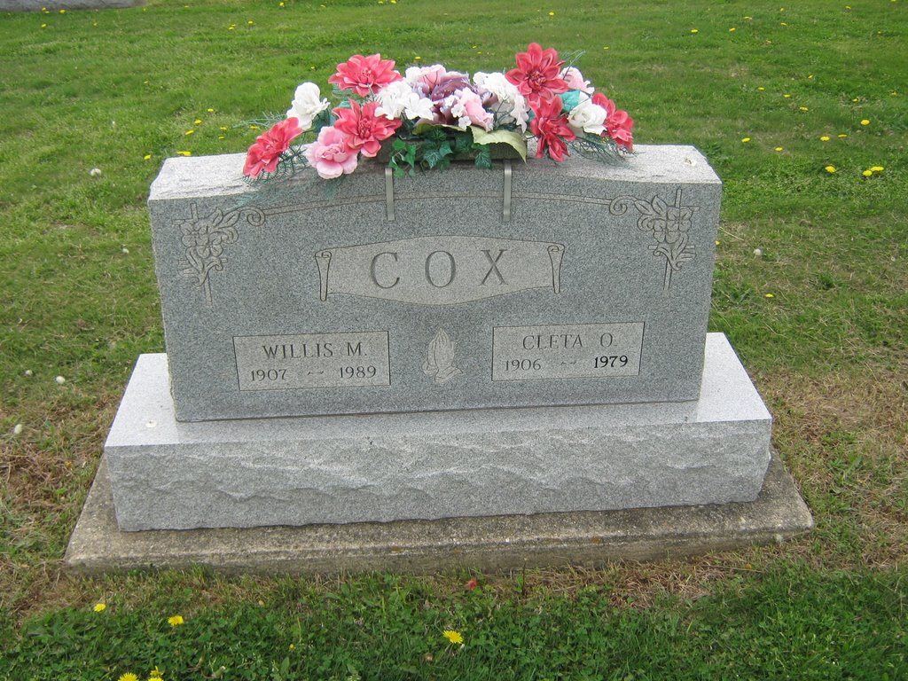 Willis M Cox