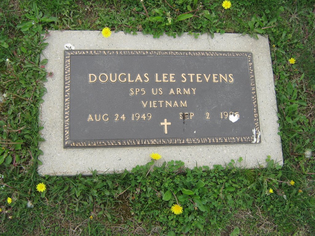 Douglas Lee Stevens