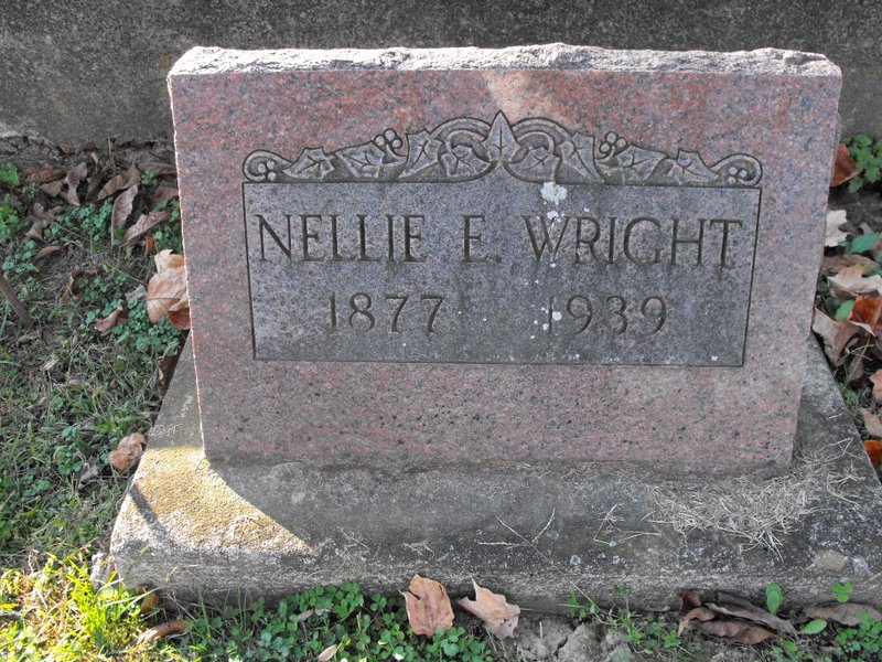 Nellie E Wright