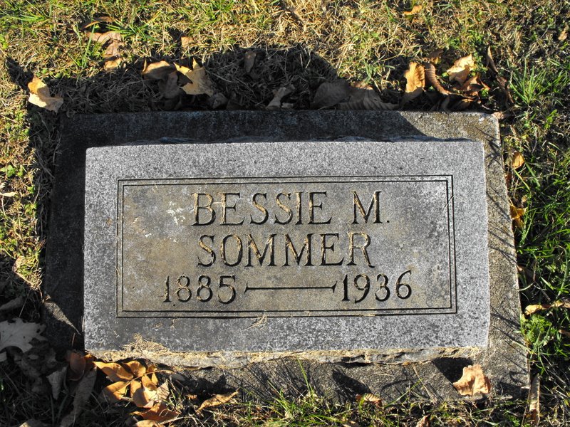 Bessie M Sommer
