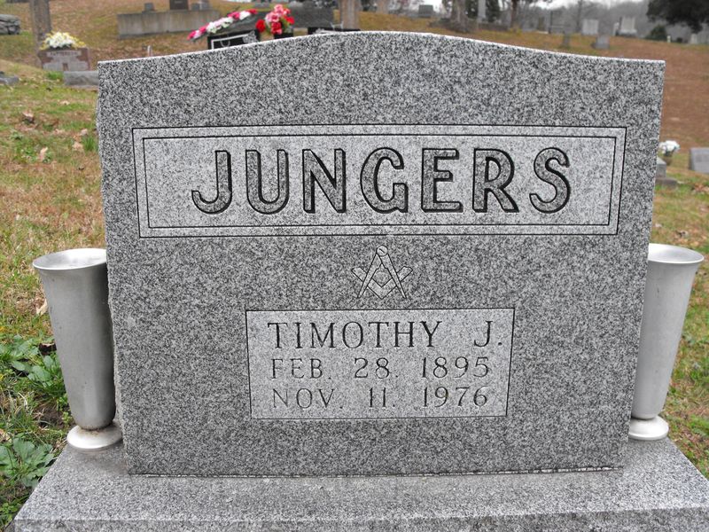 Timothy J Jungers