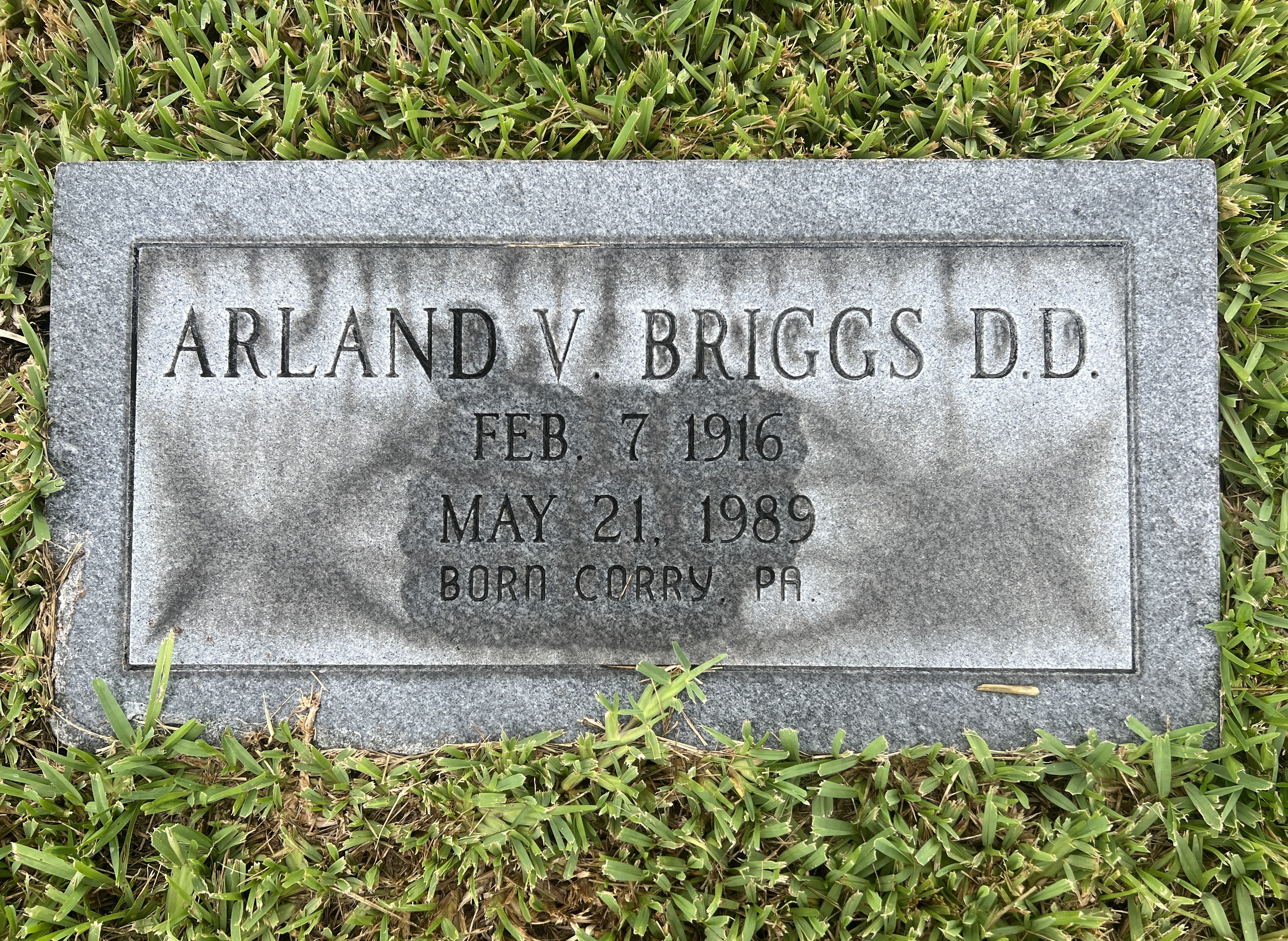 Arland V Briggs