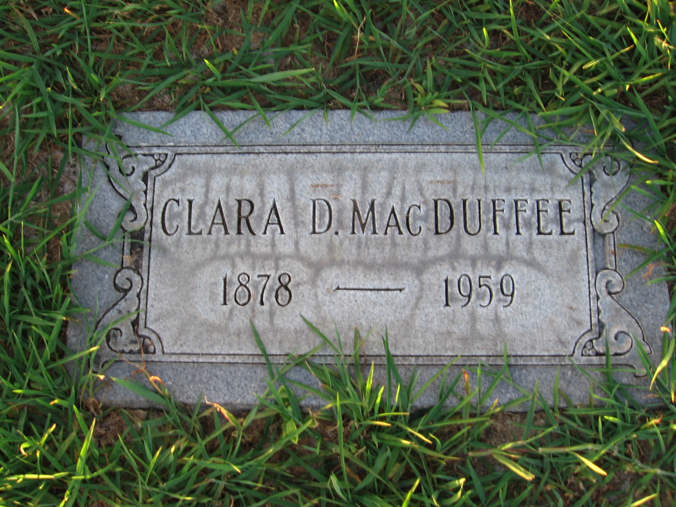Clara D MacDuffee