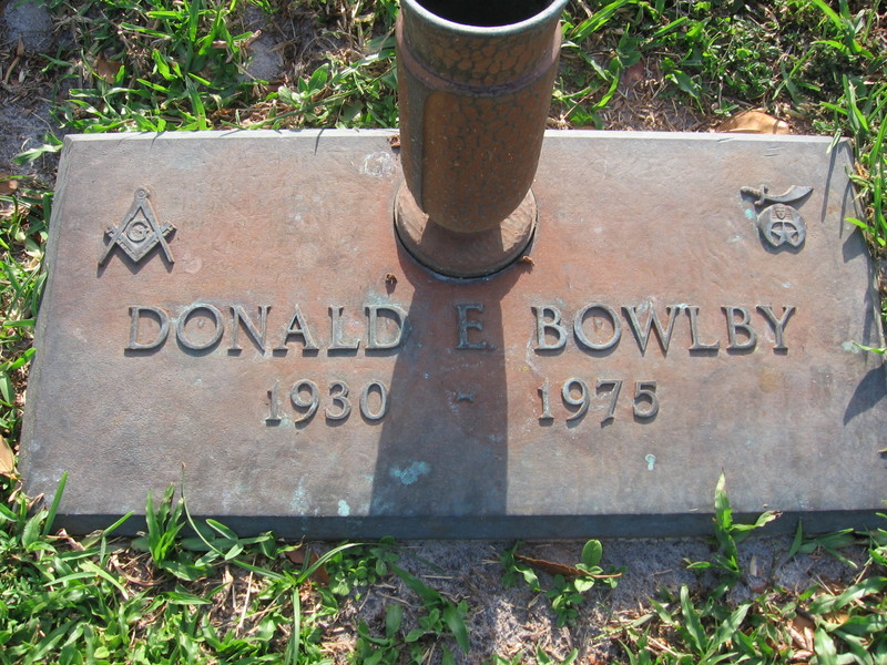 Donald E Bowlby