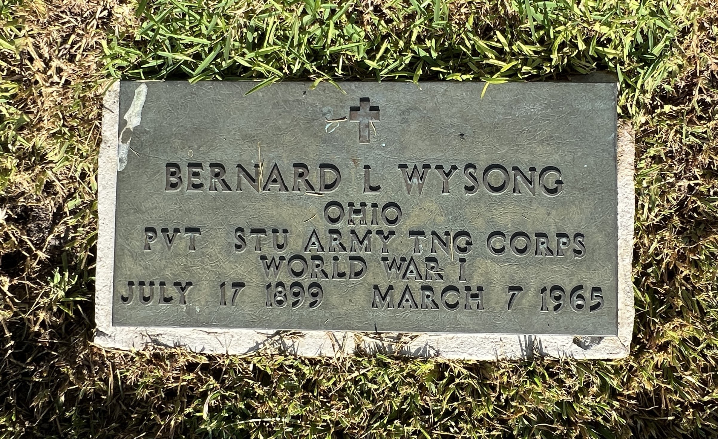 Pvt Bernard L Wysong