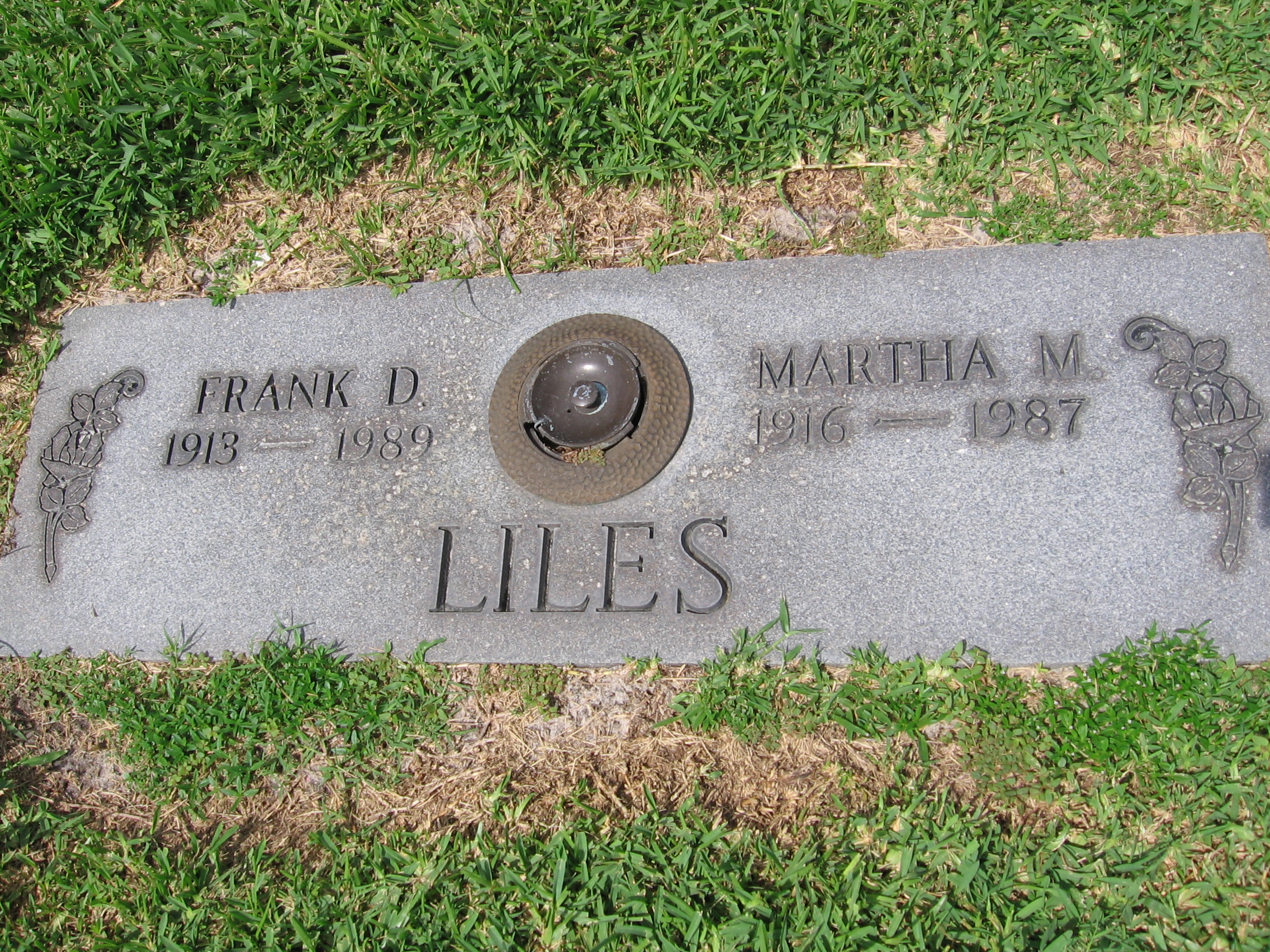 Martha M Liles