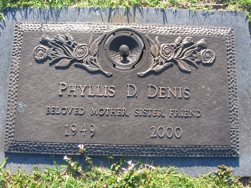 Phyllis D Denis