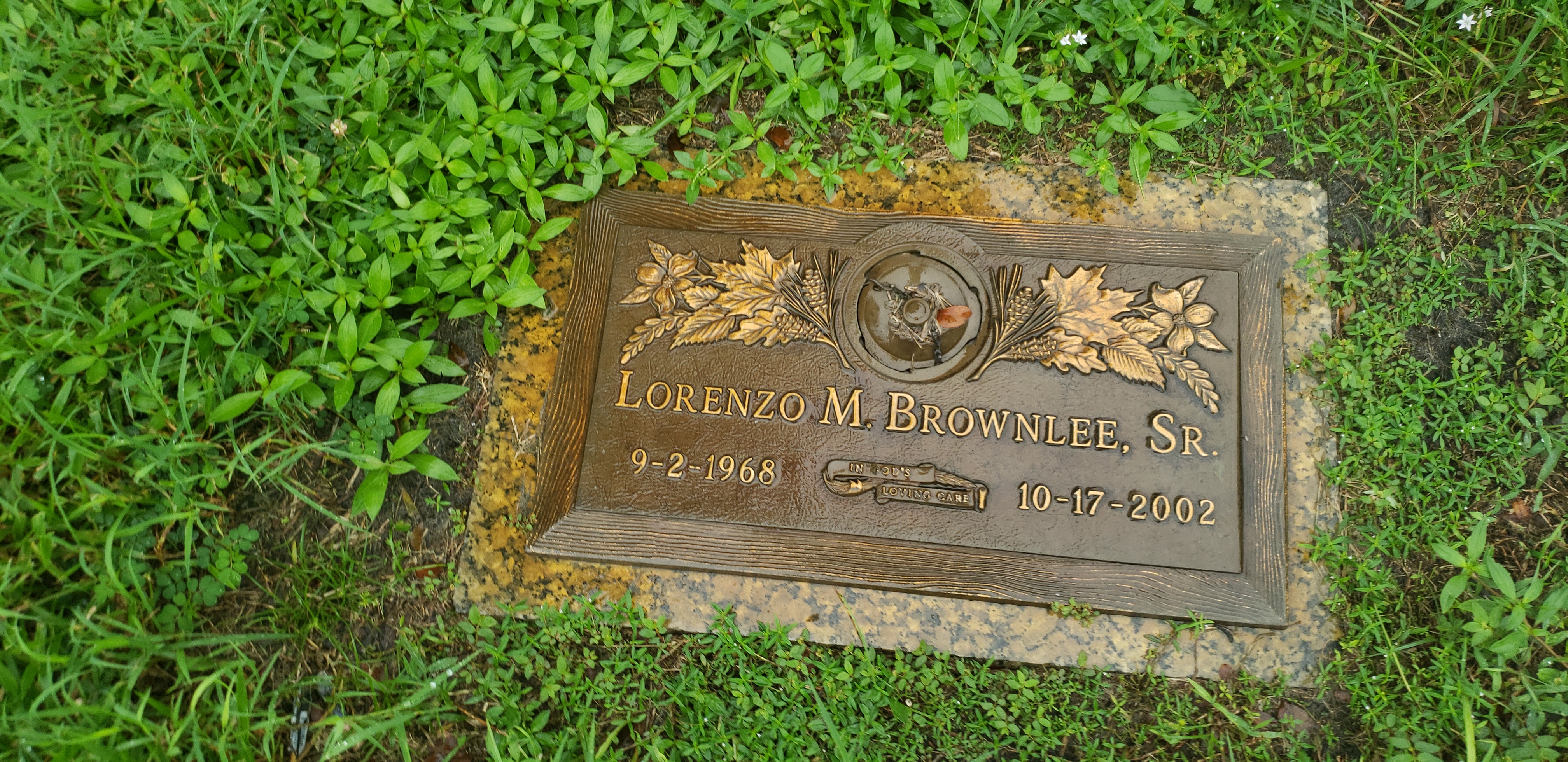 Lorenzo M Brownlee, Sr