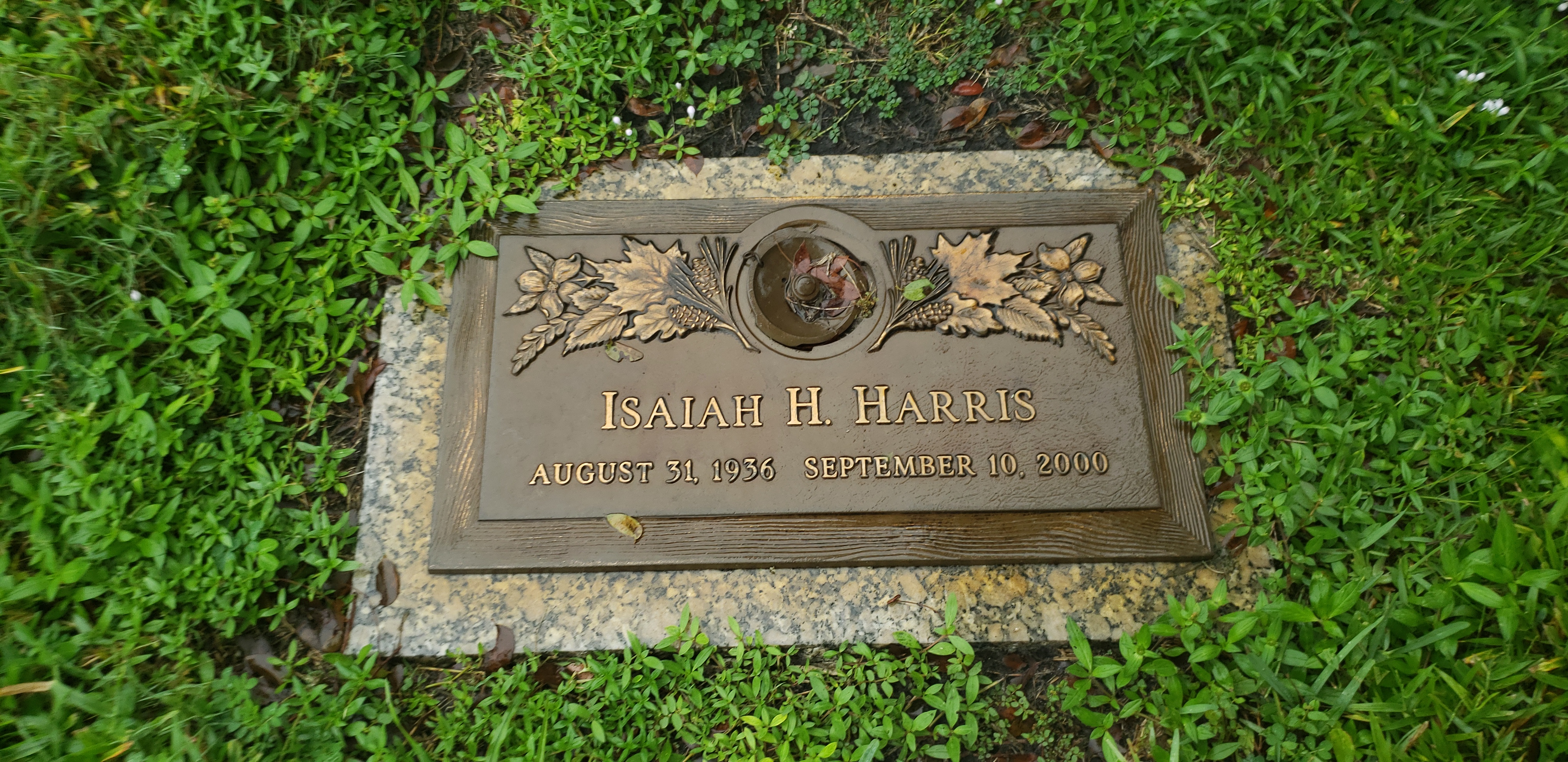 Isaiah H Harris