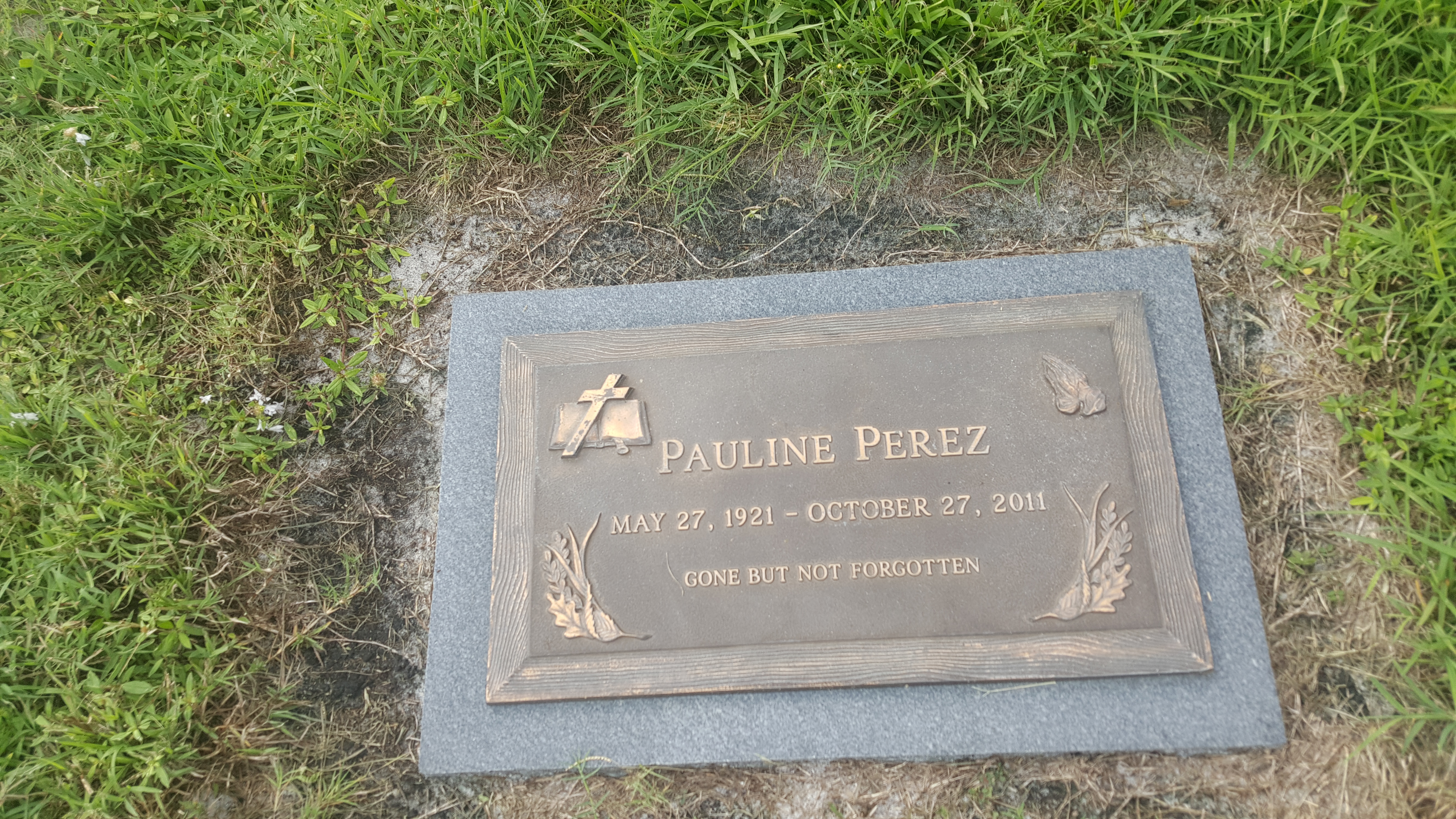 Pauline Perez