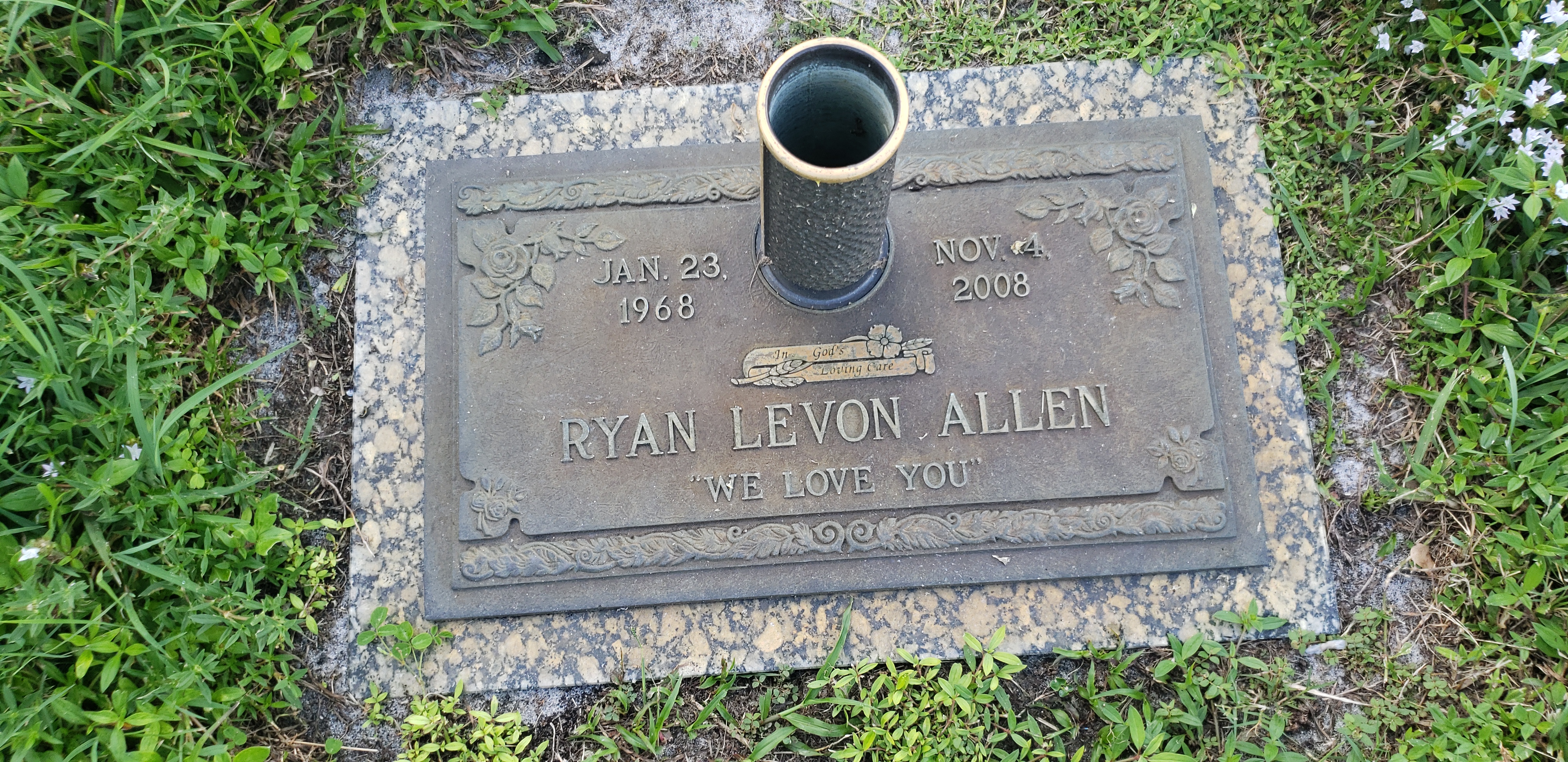 Ryan Levon Allen