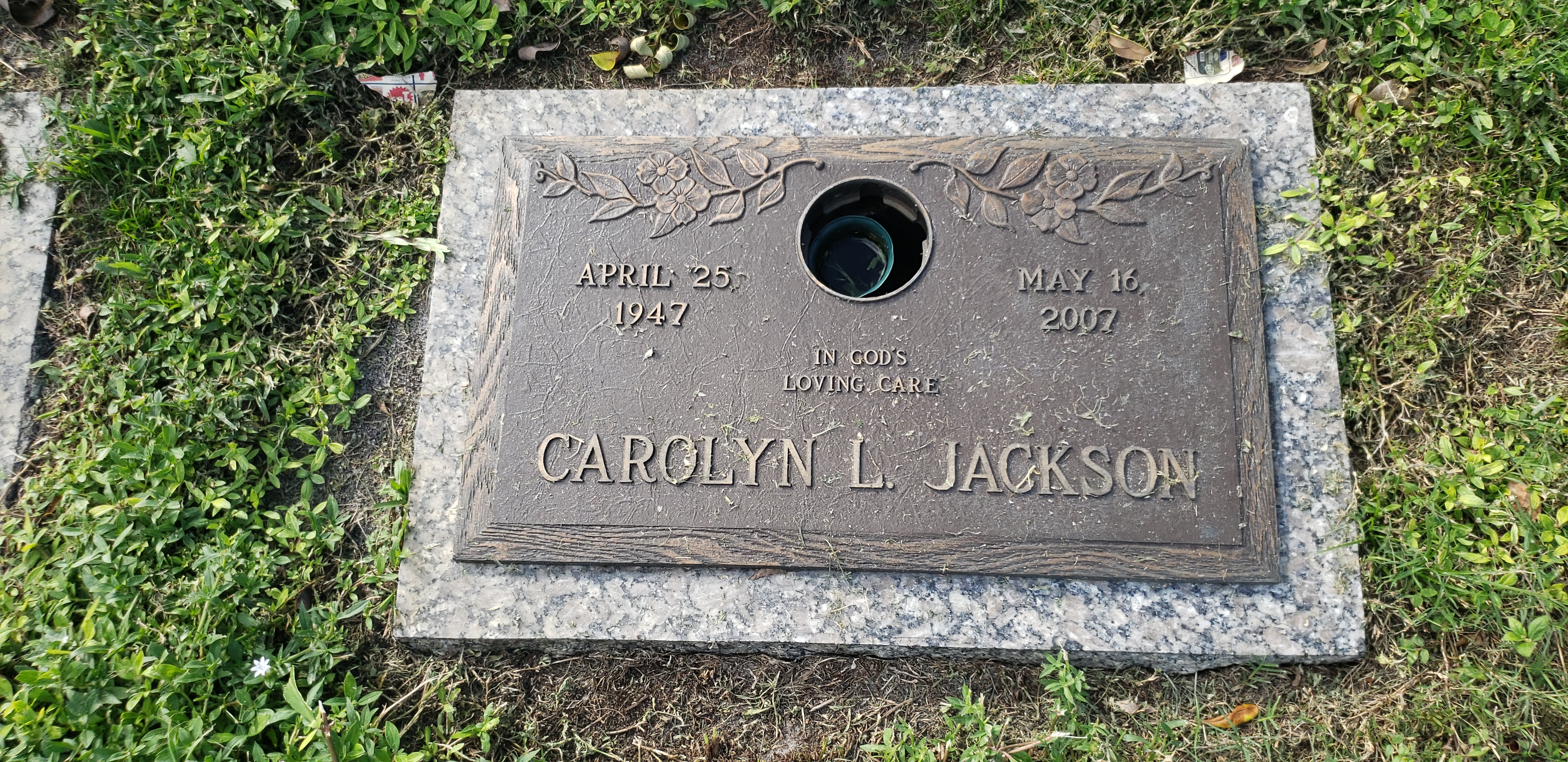 Carolyn L Jackson