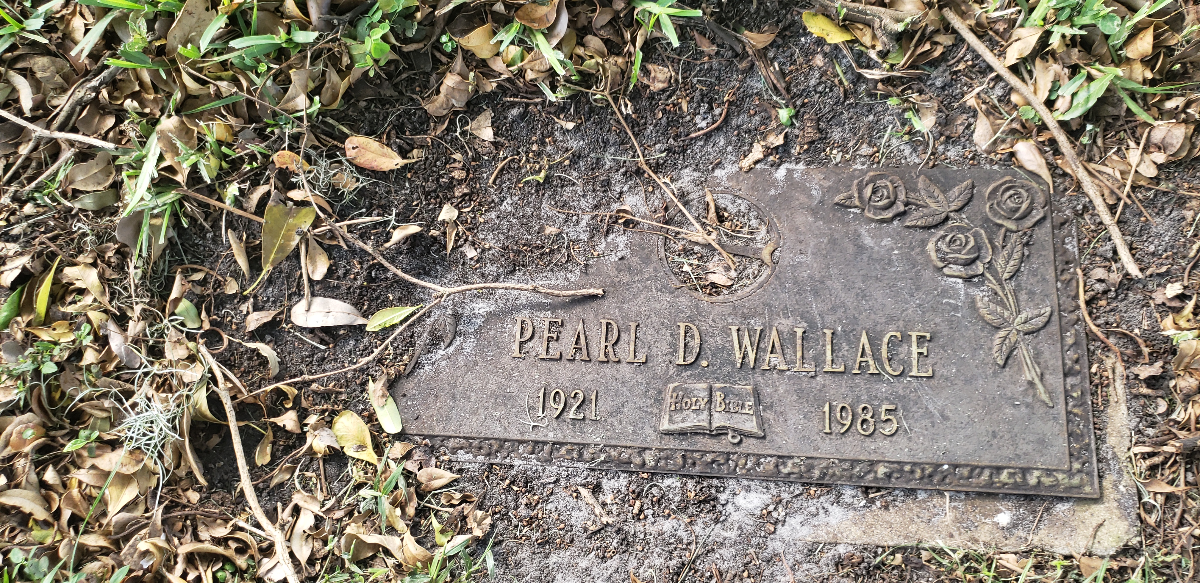 Pearl D Wallace