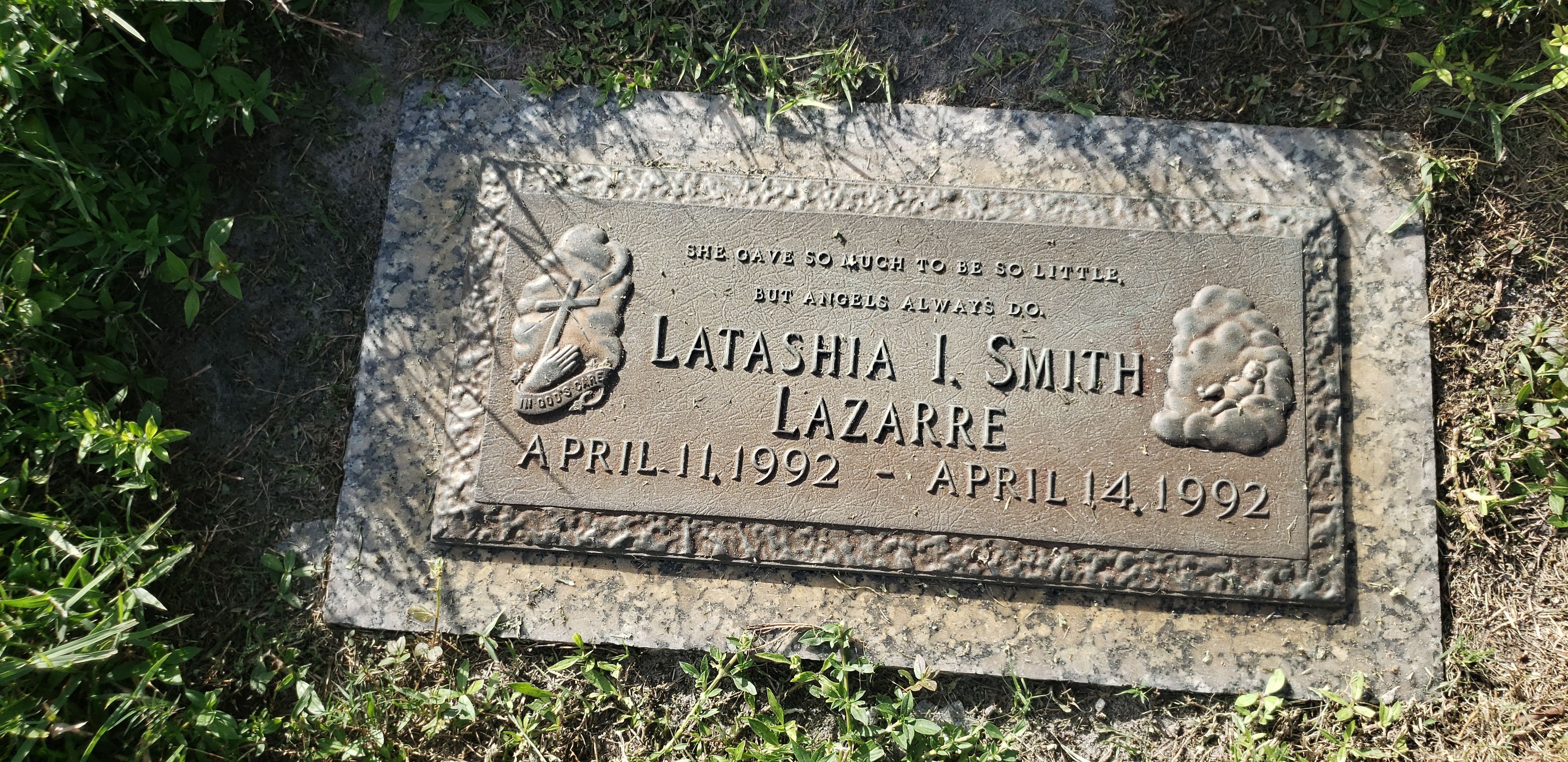Latashia I Smith Lazarre