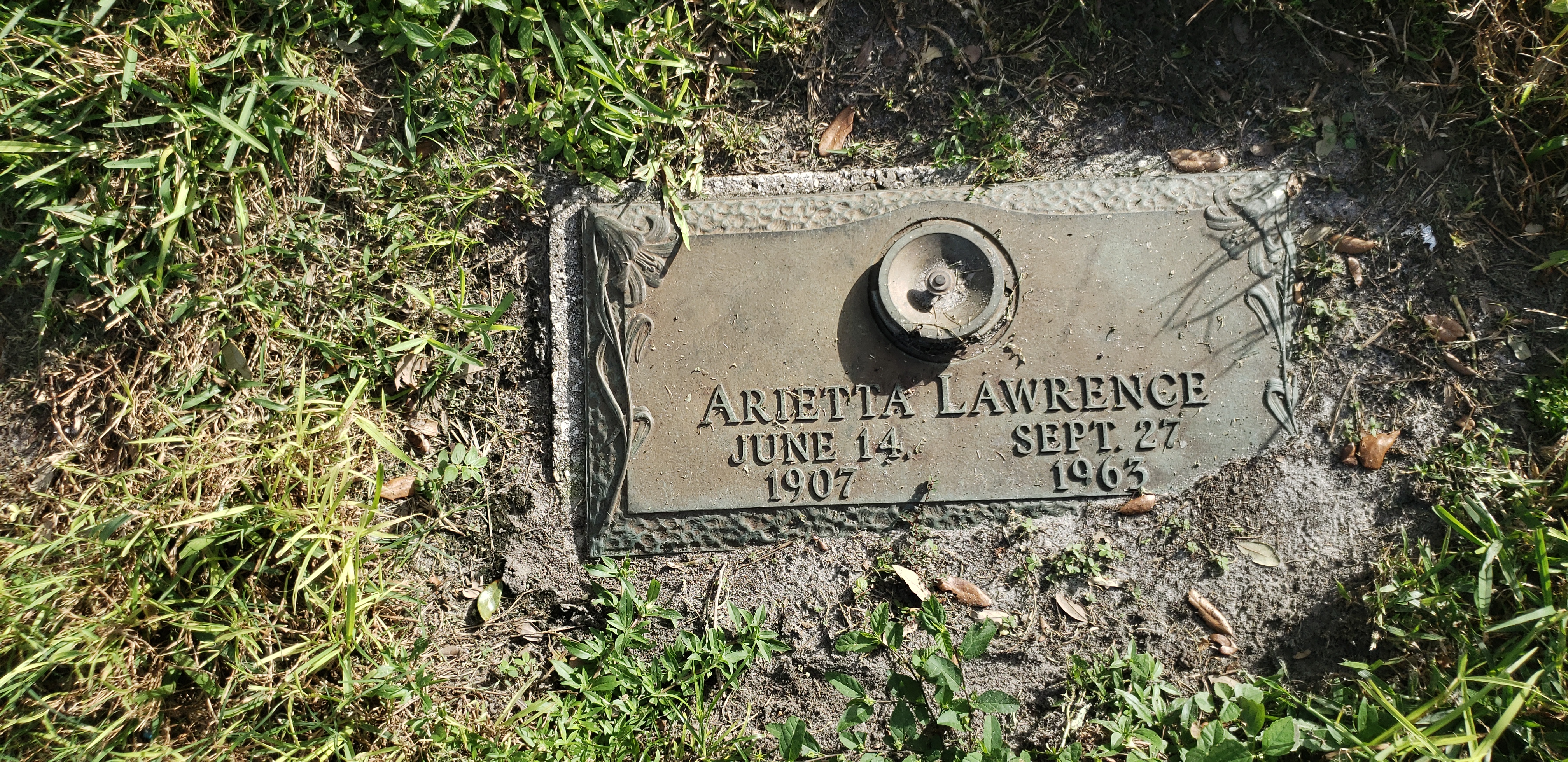 Arietta Lawrence