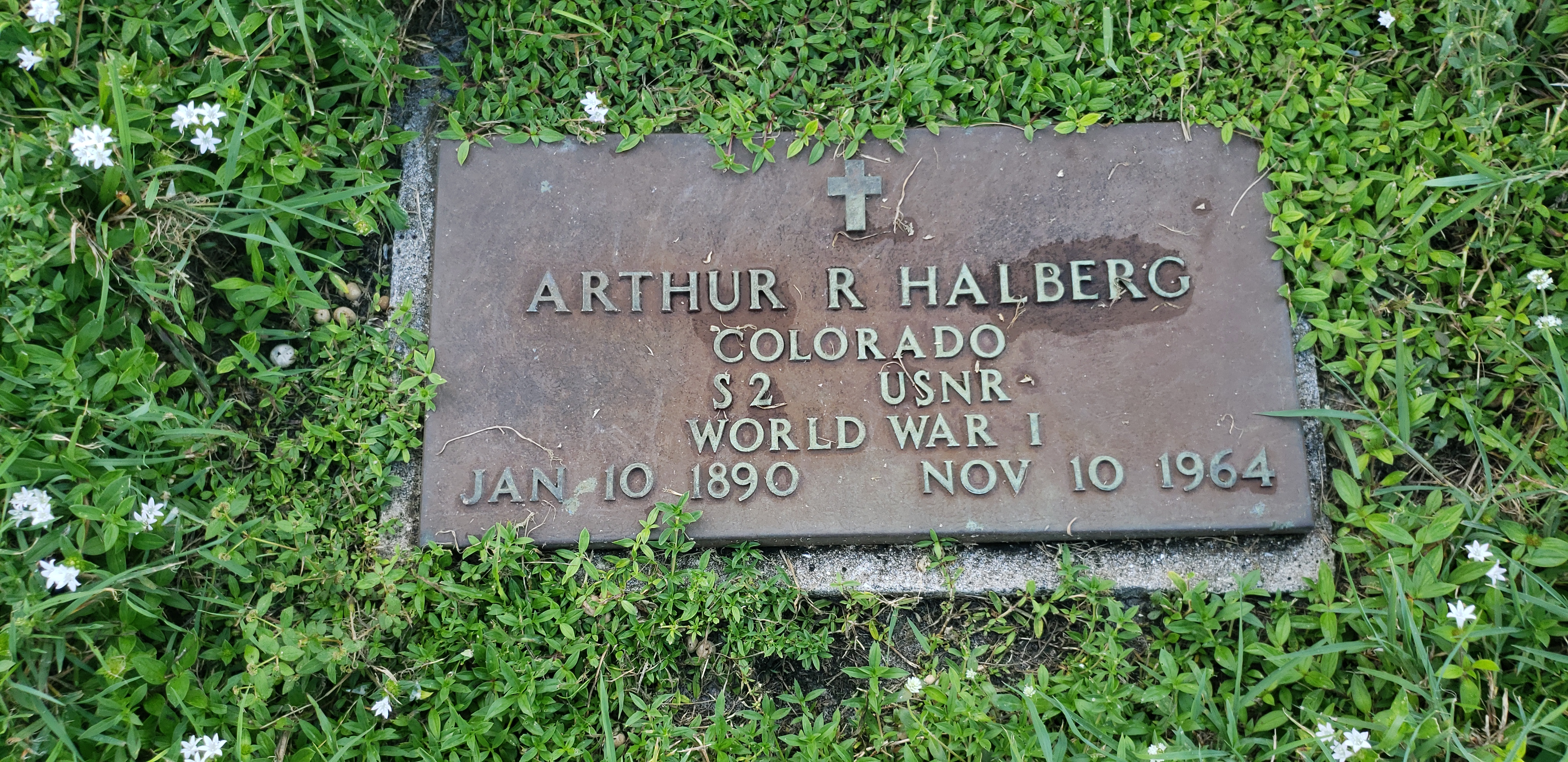 Arthur R Halberg