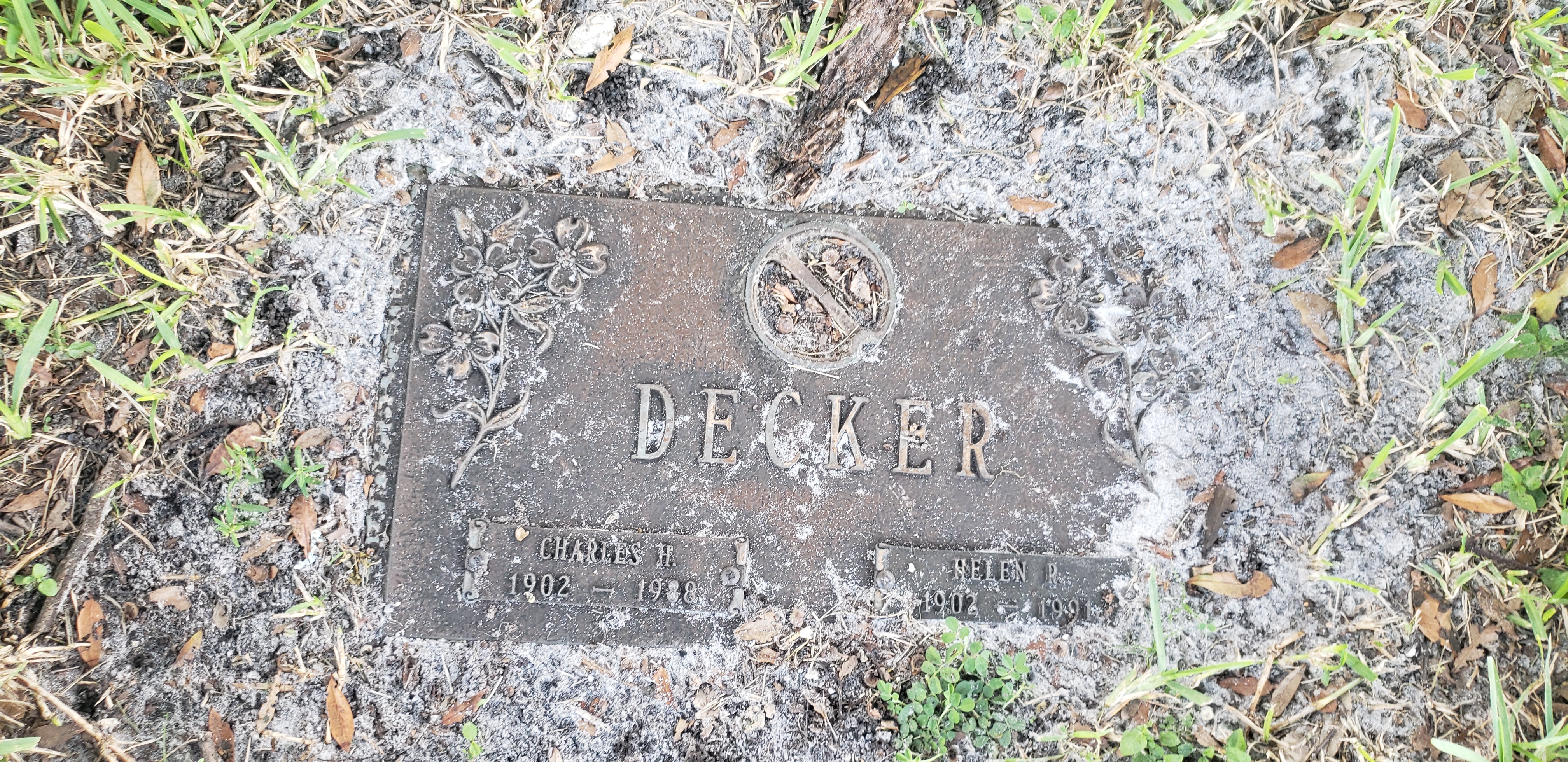 Charles H Decker