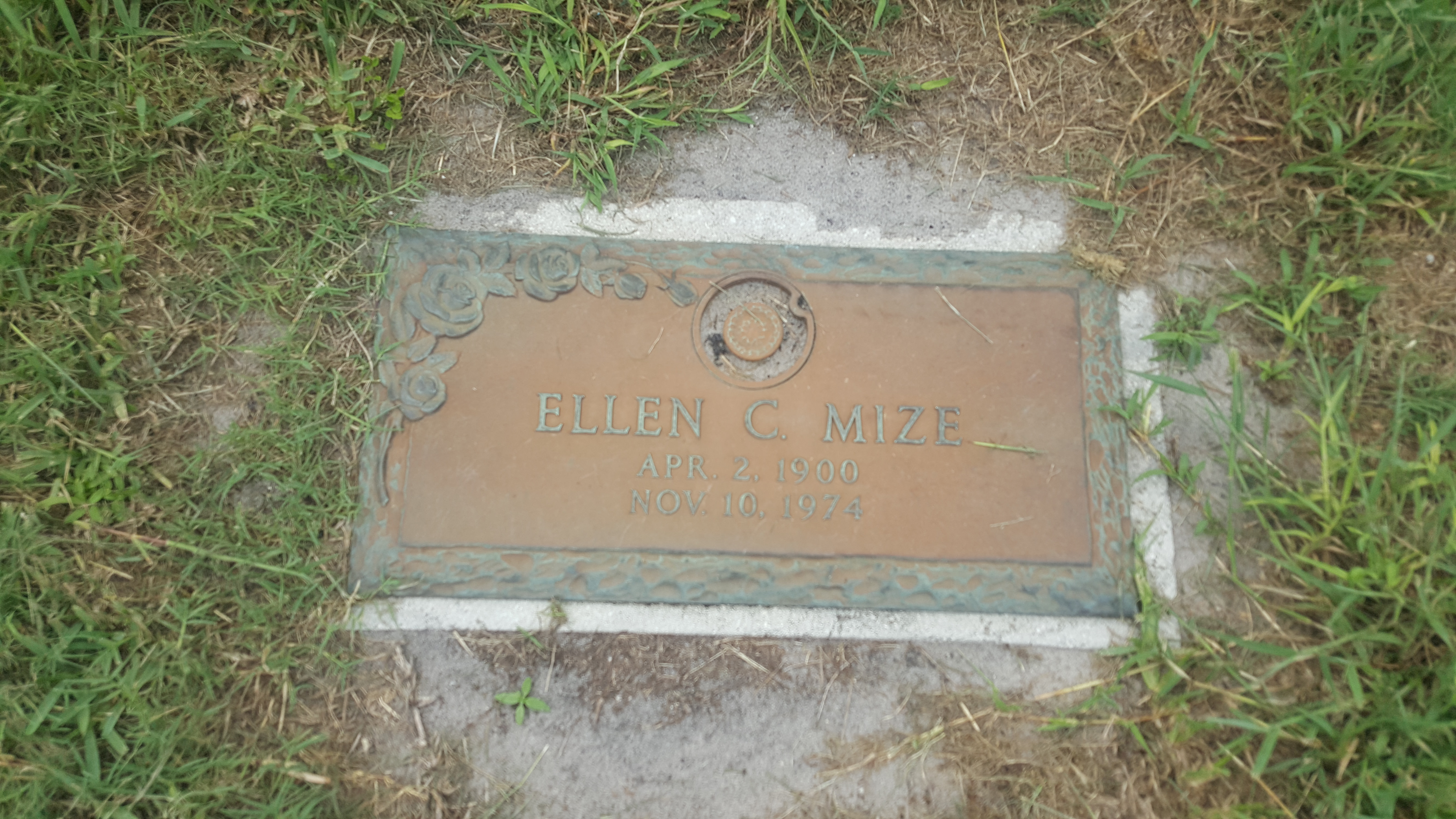Ellen C Mize