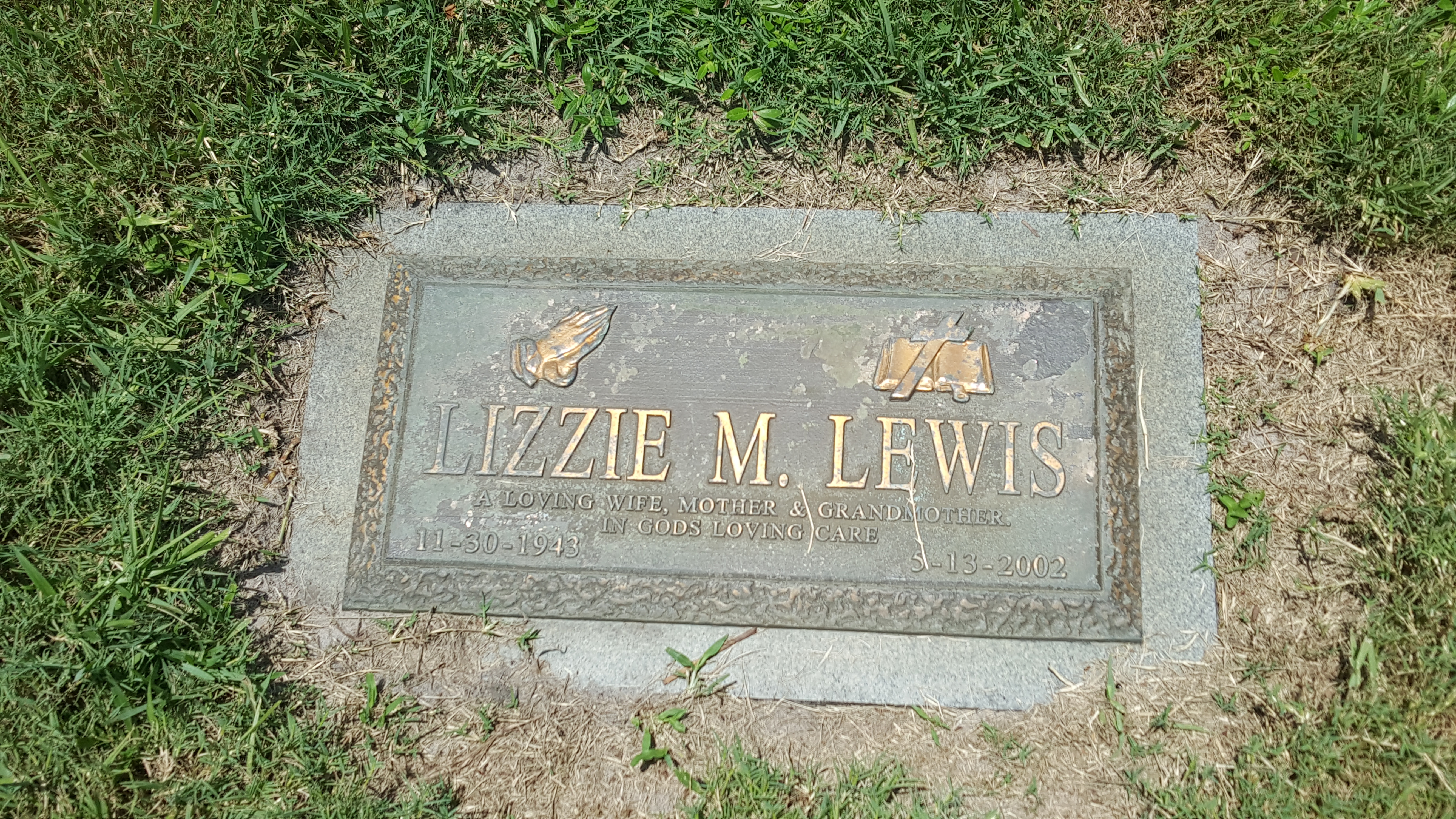 Lizzie M Lewis