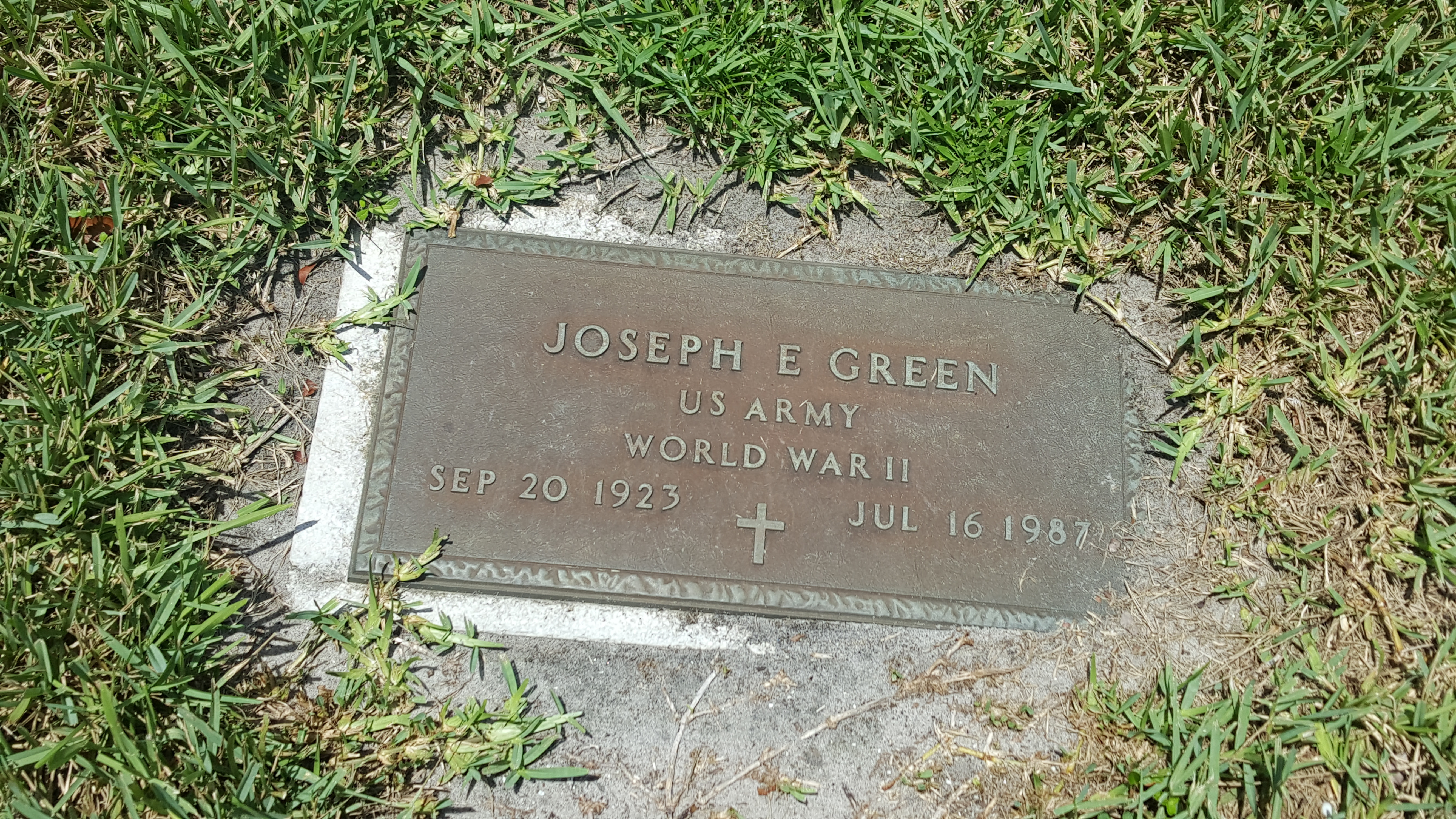 Joseph E Green