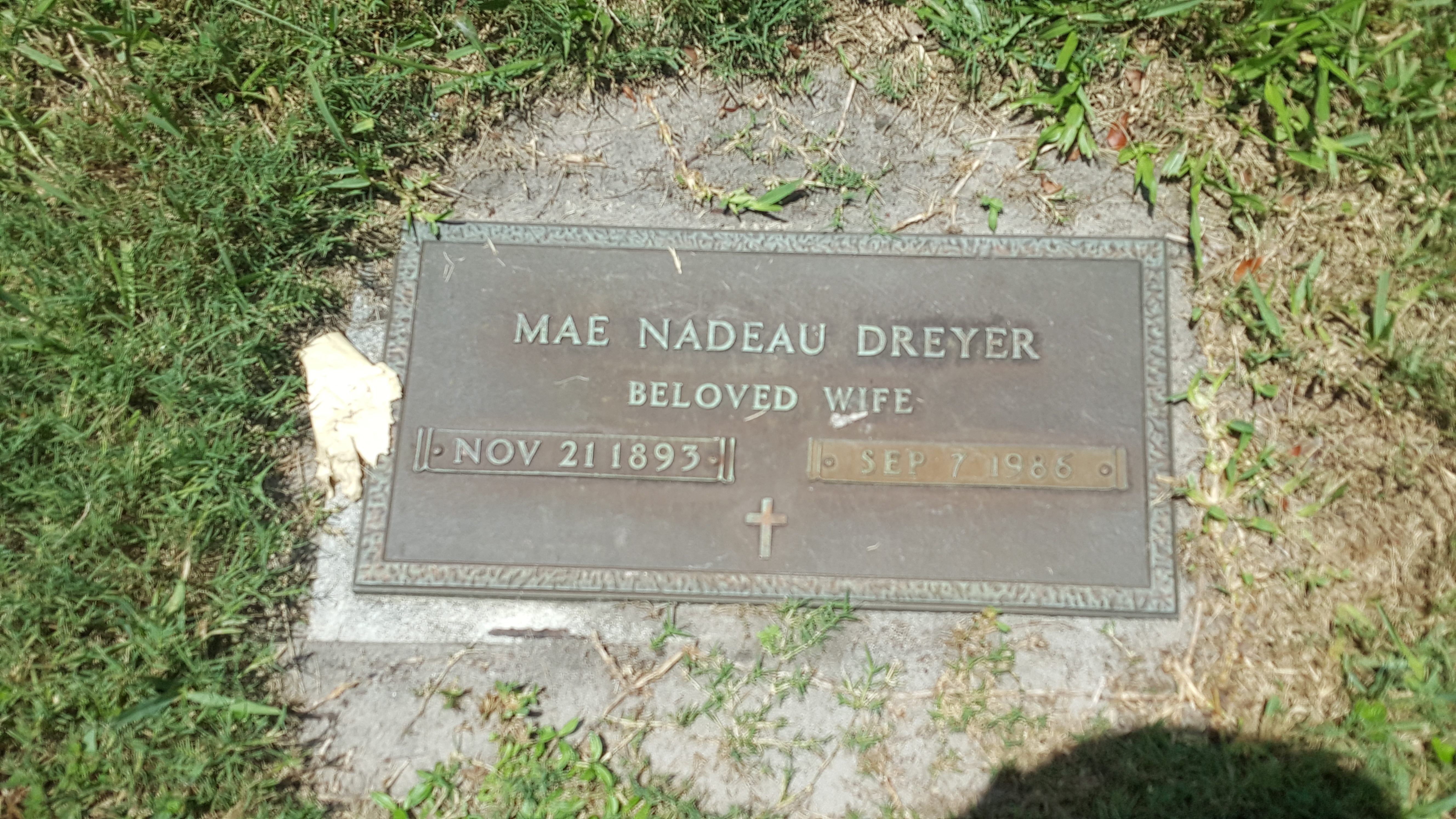 Mae Nadeau Dreyer